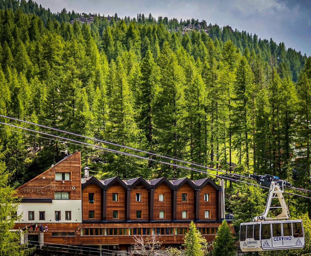 Hotel Petit Palais - Image 1