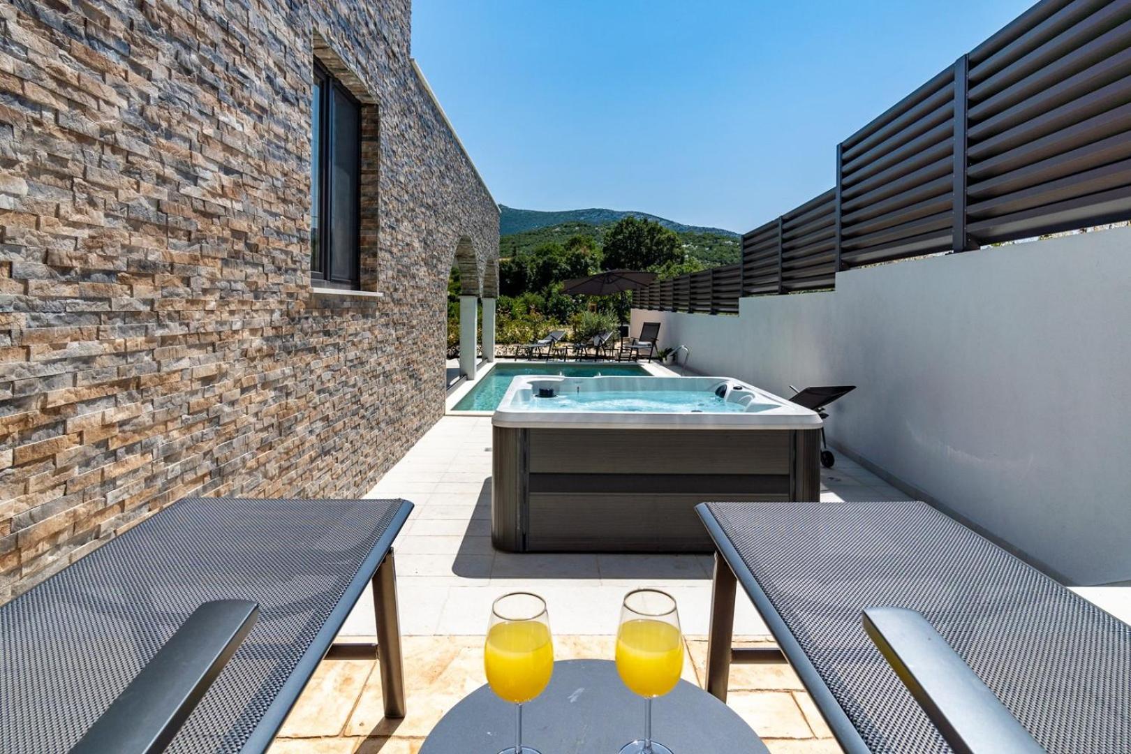 NEW! Villa EDEN with heated private pool, a hydromassage, a Hot-tub, fun zone with Treadmill, 4 en-suite bedrooms view 4