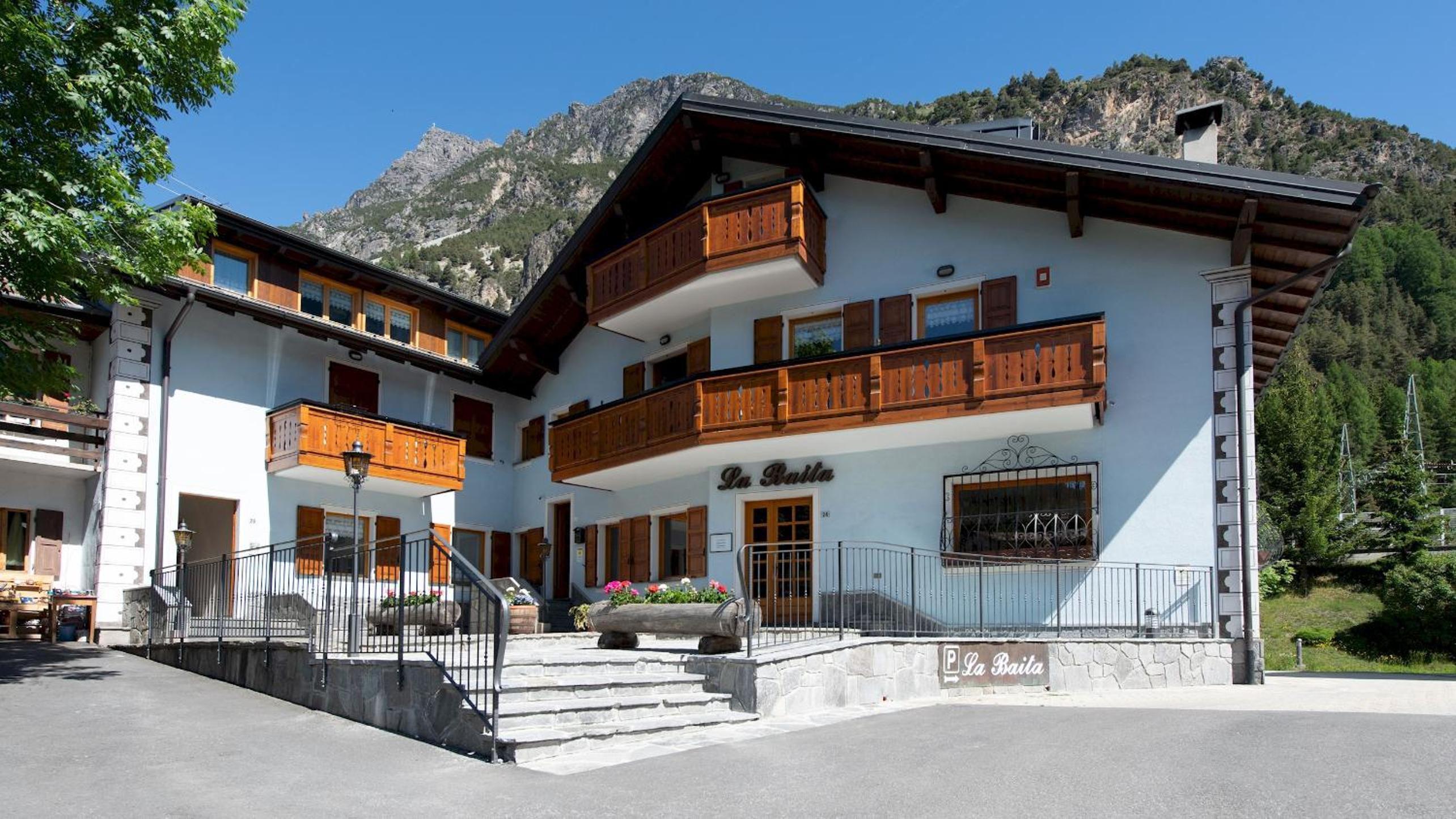 Belvedere 28 - Genziana view 5