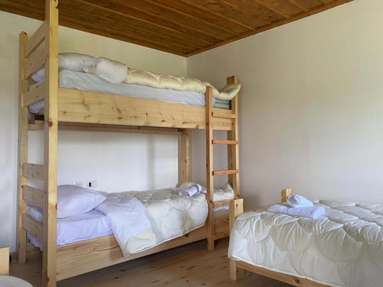 Guest House Qafe Dardha - Tomorr National Park