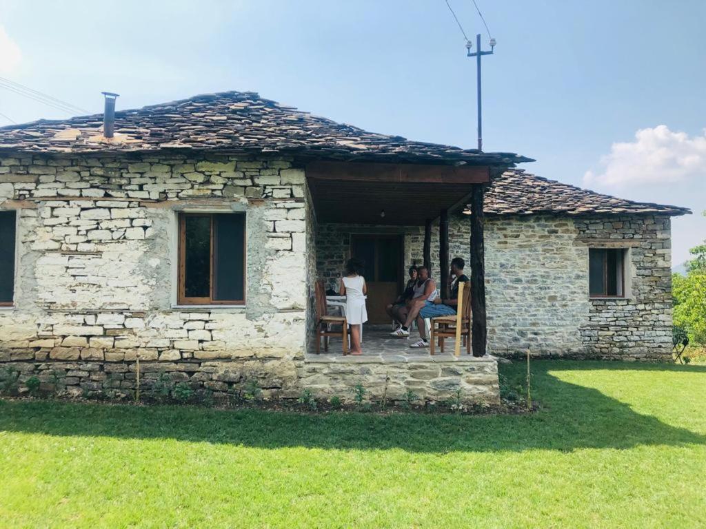 Guest House Qafe Dardha - Tomorr National Park