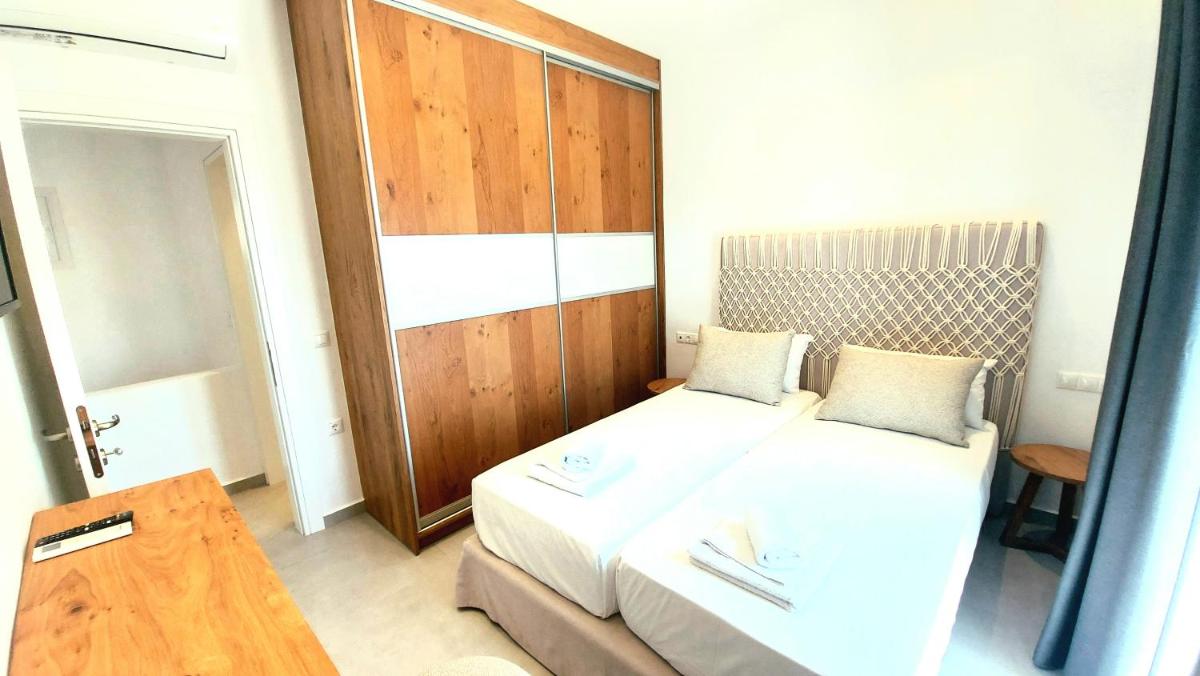 Privilege houses Mykonos by villa evi view 4