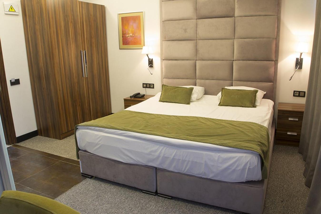 The 22 Hotel - Image 38