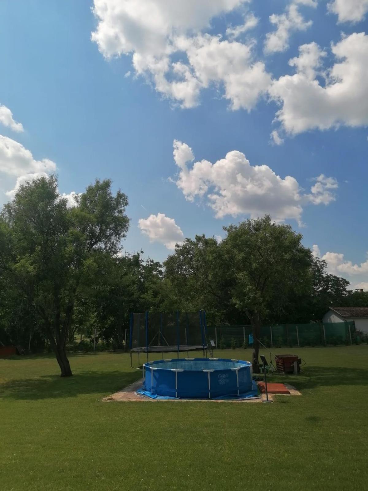 Photo 49
