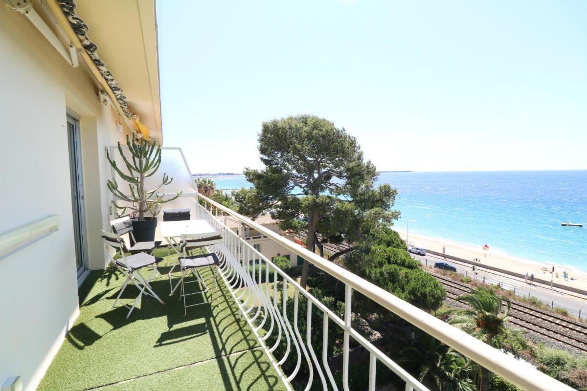 Fantastic sea view for this 2 bedroom up to 6 people 327 photo 1