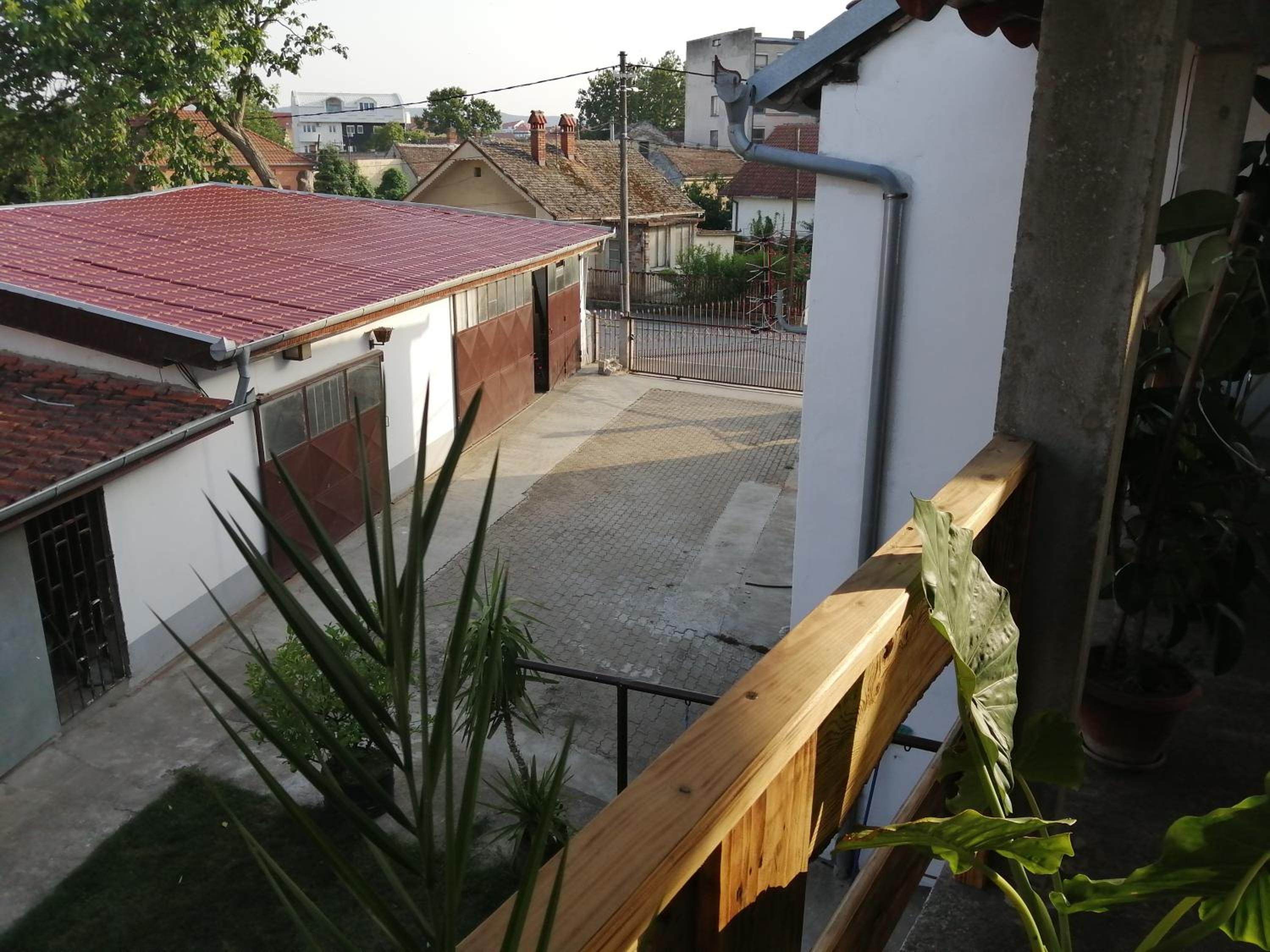 Photo 13