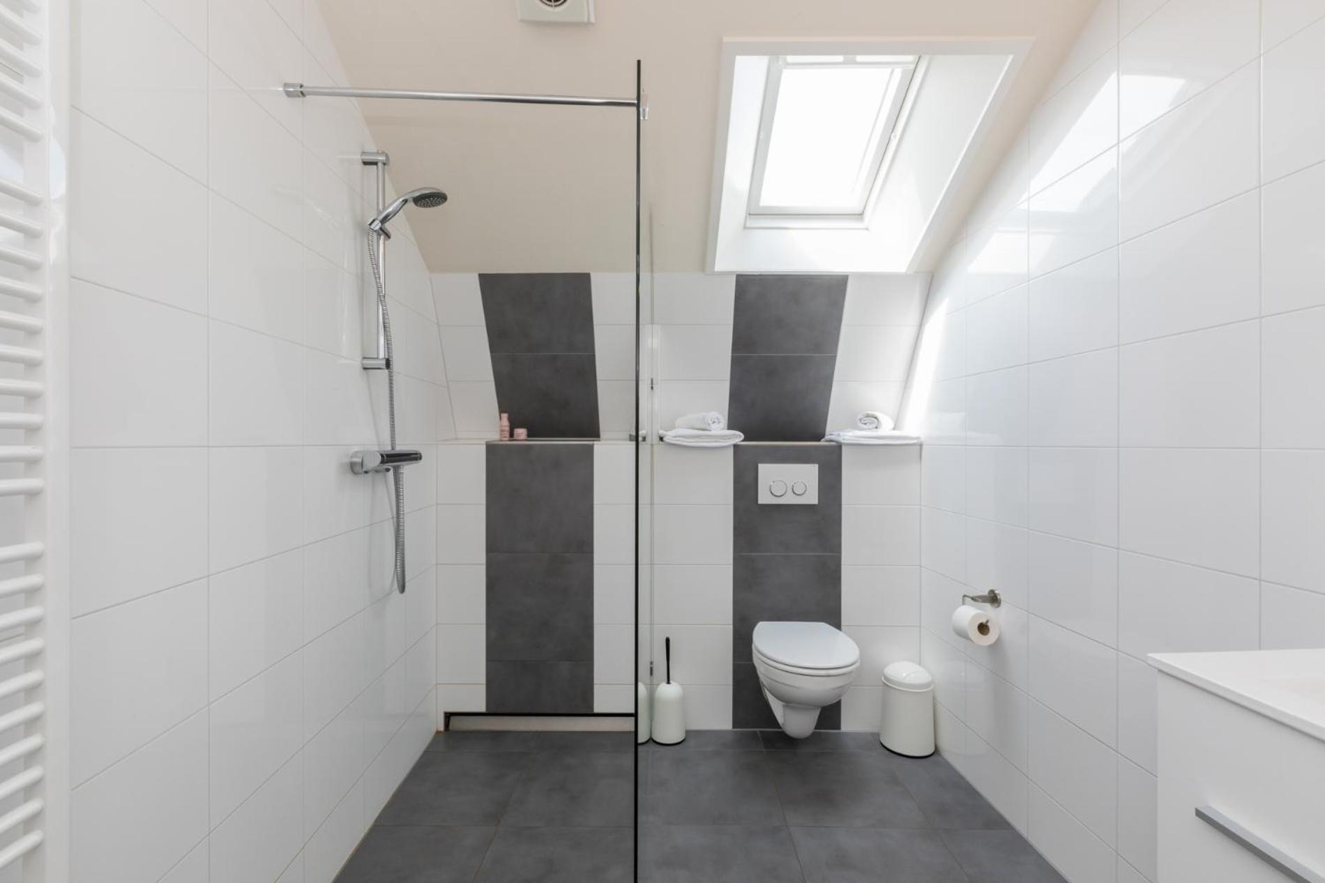 Welcome in - Appartement met zonnig balkon in het centrum I Zuidstraat 103, Westkapelle view 3
