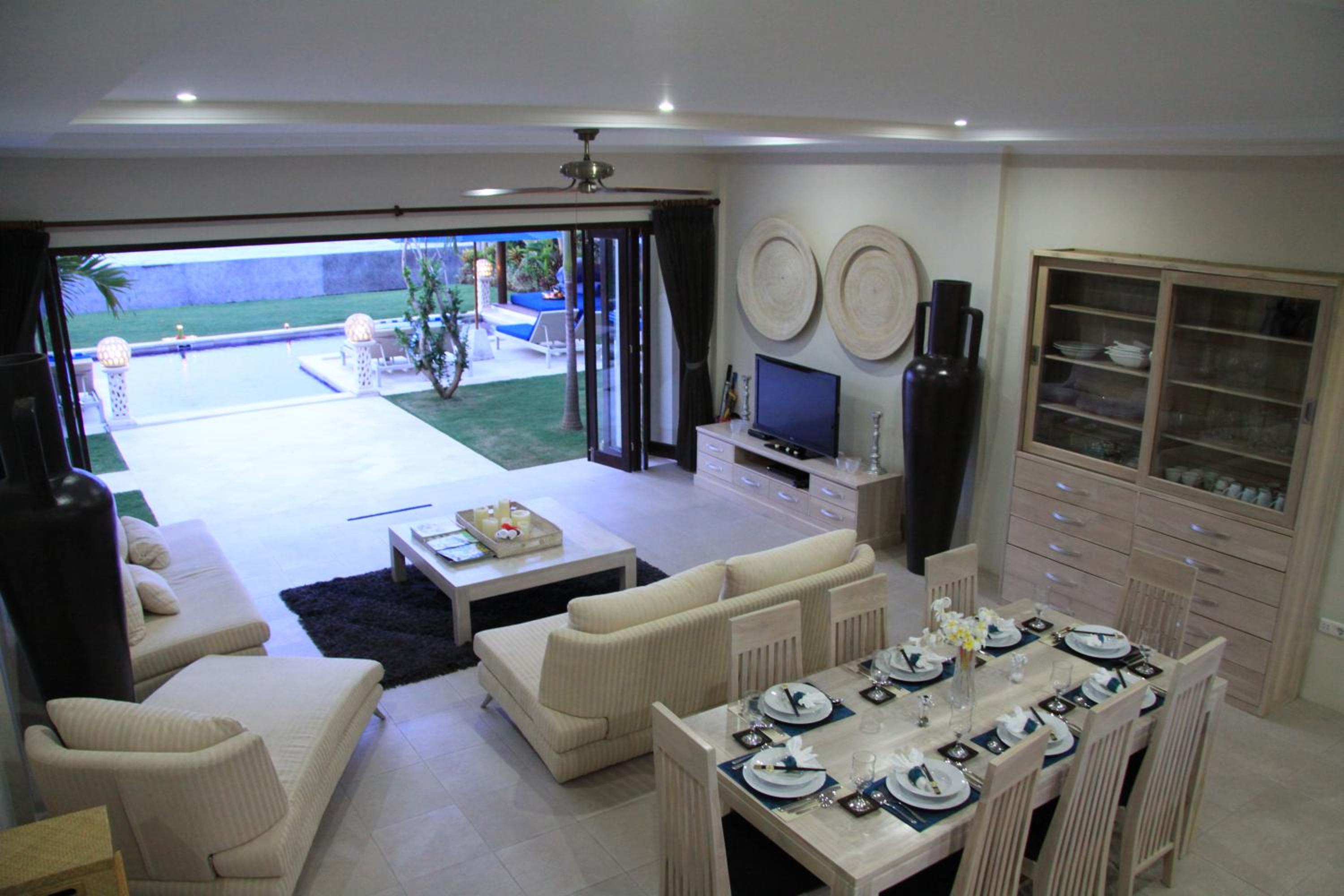 The Beach Front Villas - North Bali