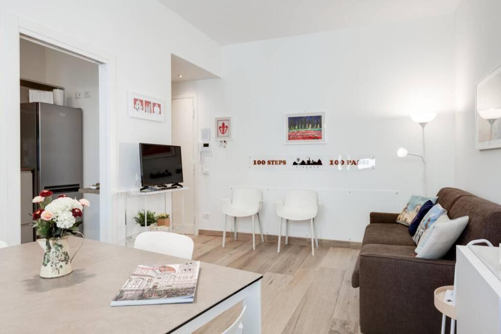 Ponte Vecchio Newly restyled flat, Walk Everywhere