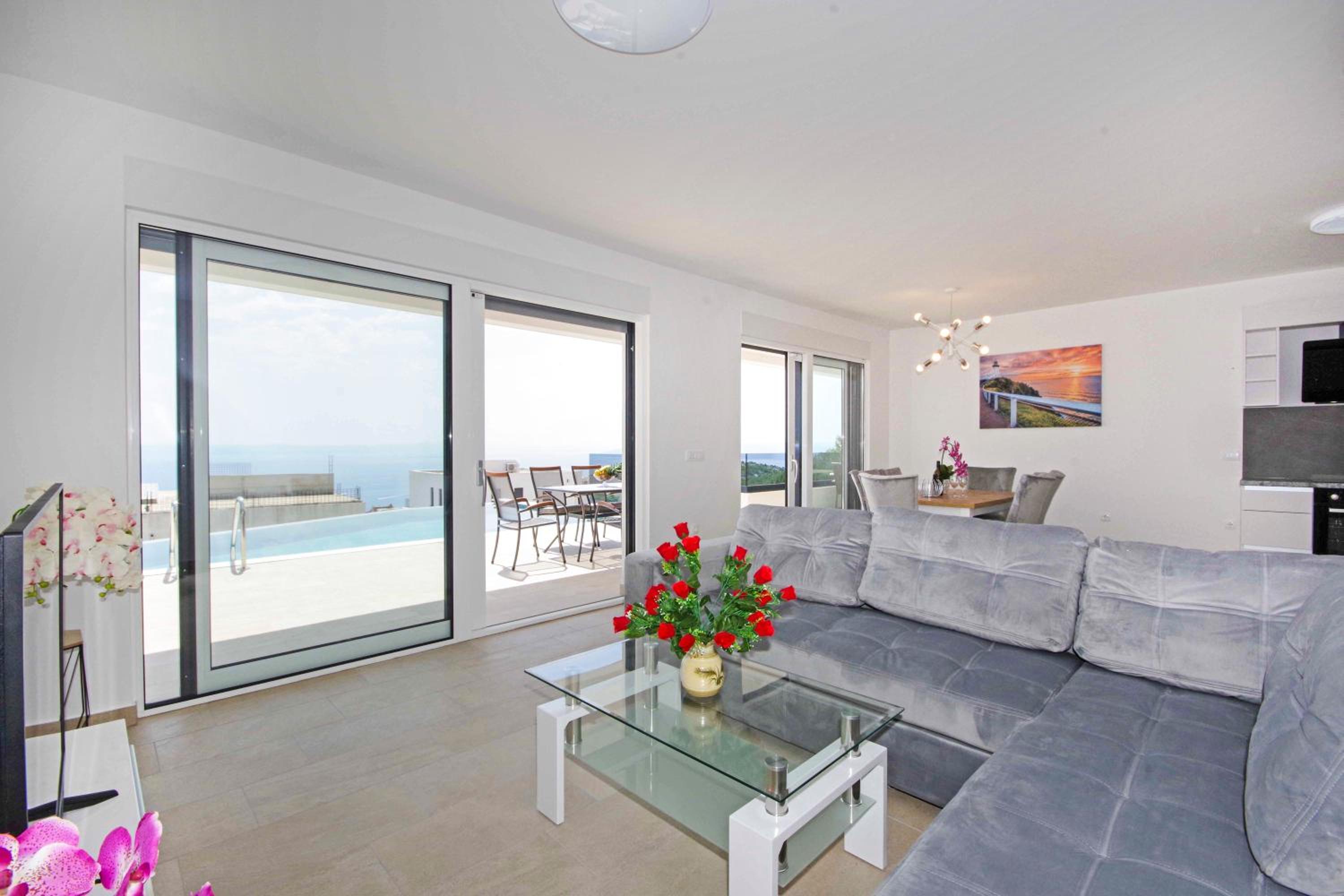 Sunset Apartments view 3