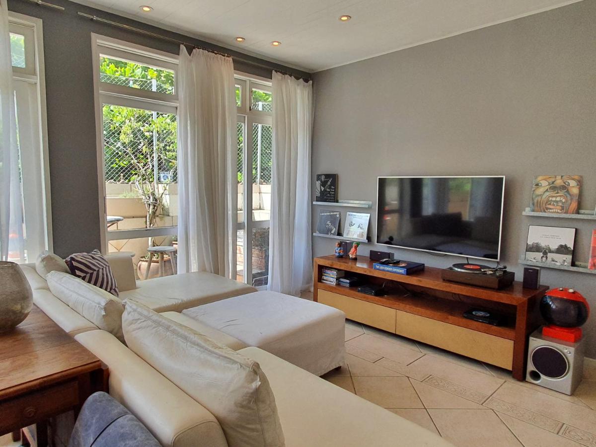 BestHostRio - Leblon Linda Cobertura Duplex na quadra da praia
