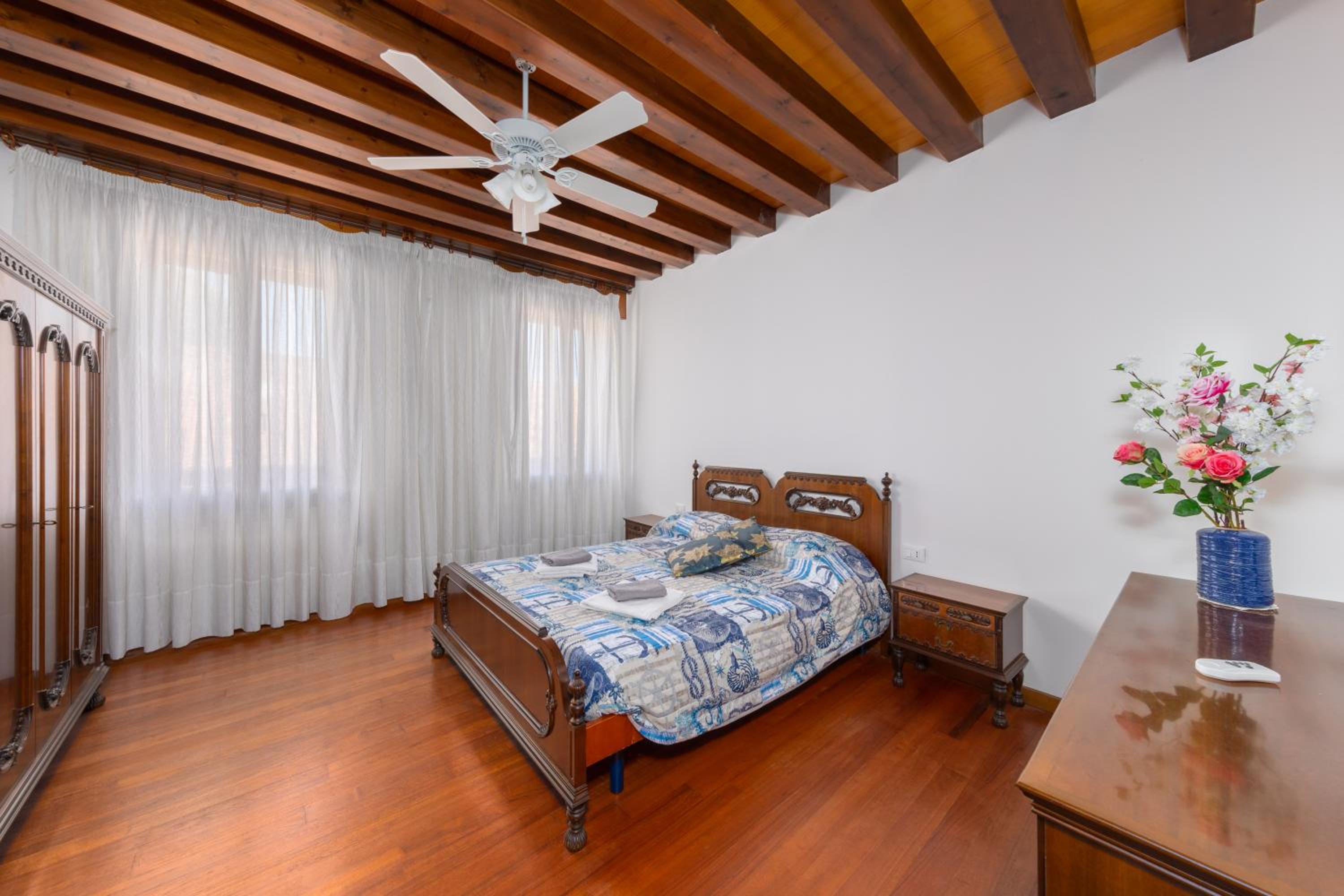giulia house