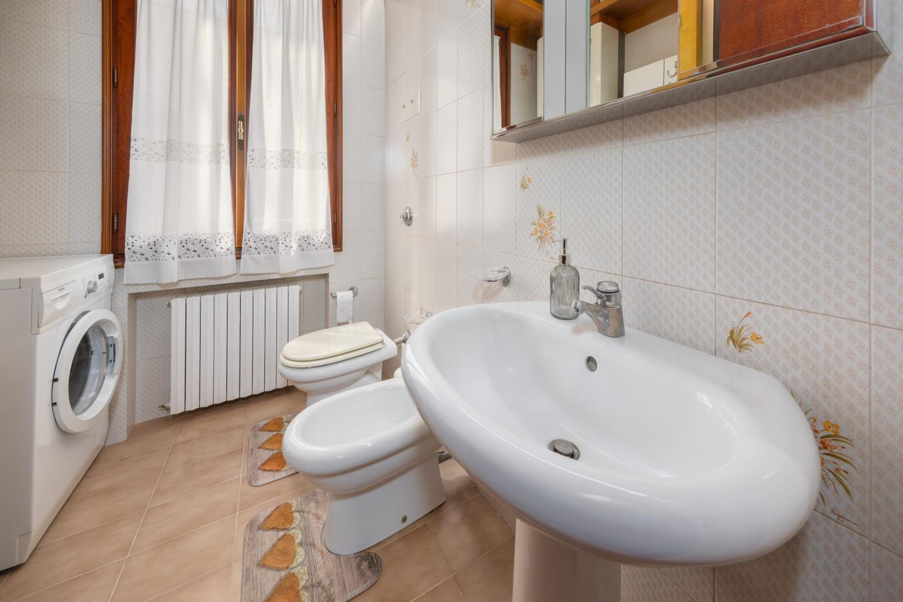giulia house