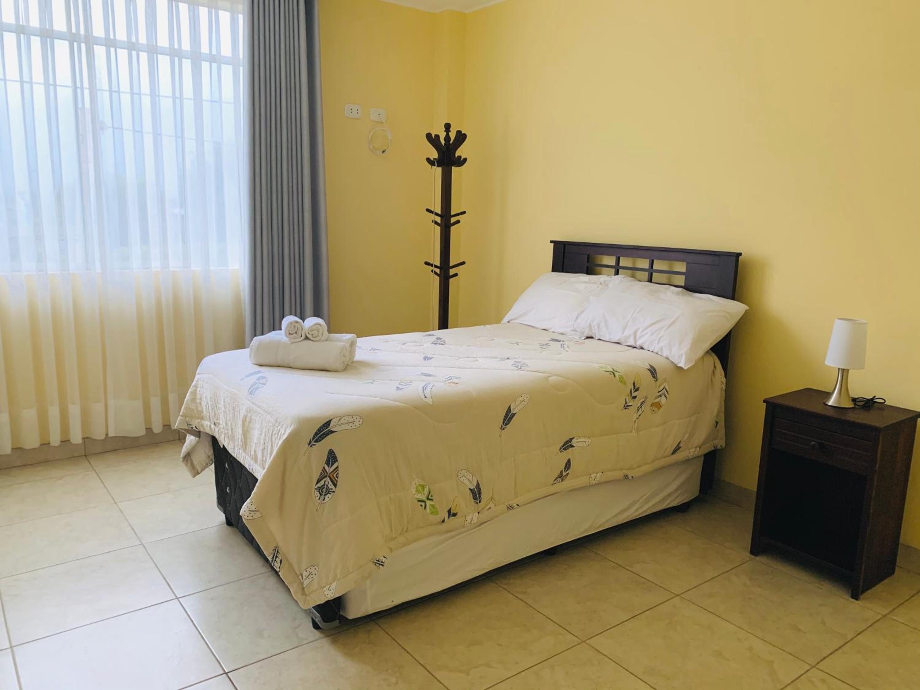 LA CASA BLANCA view 4