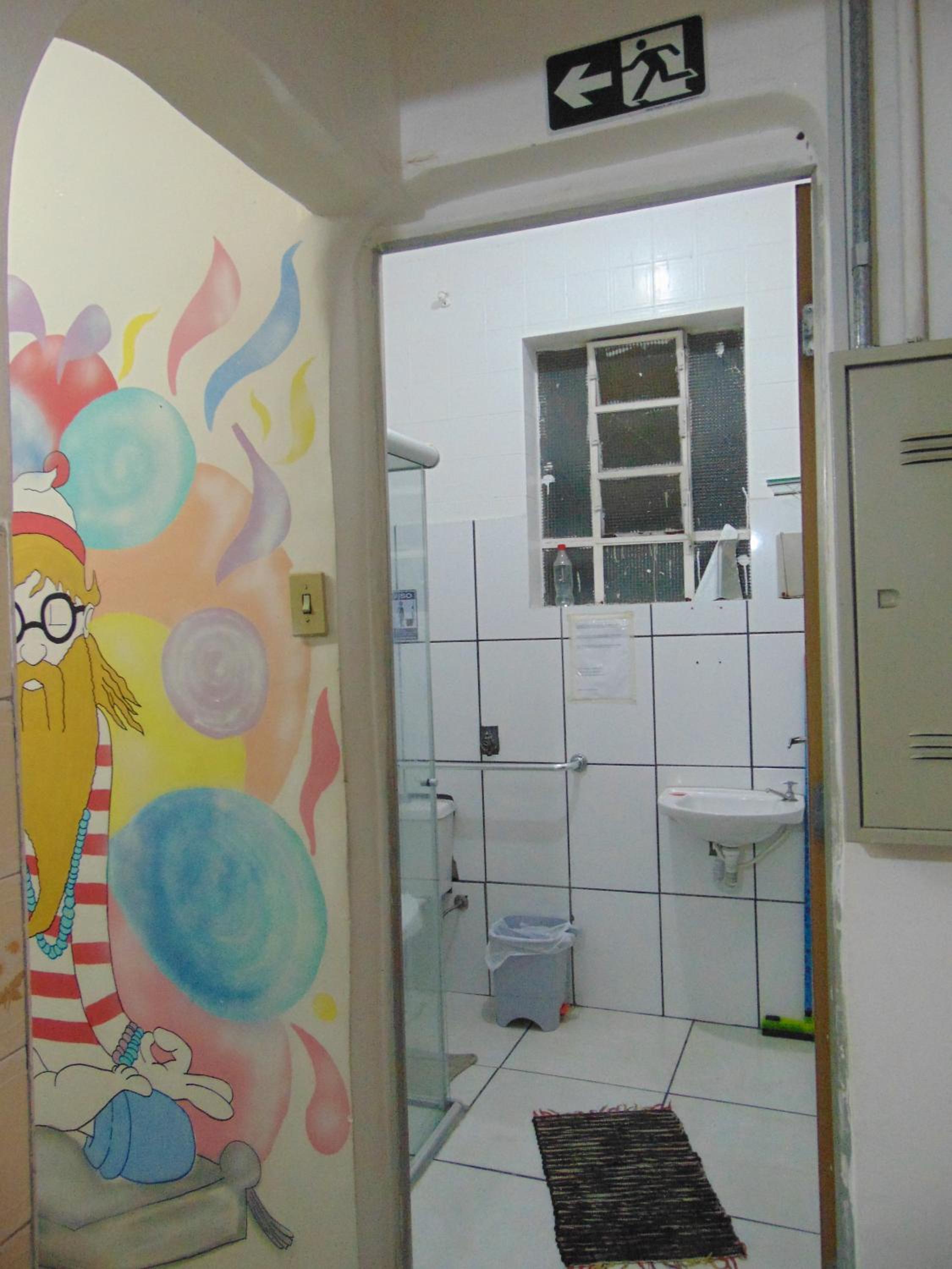 Wally's House Hostel