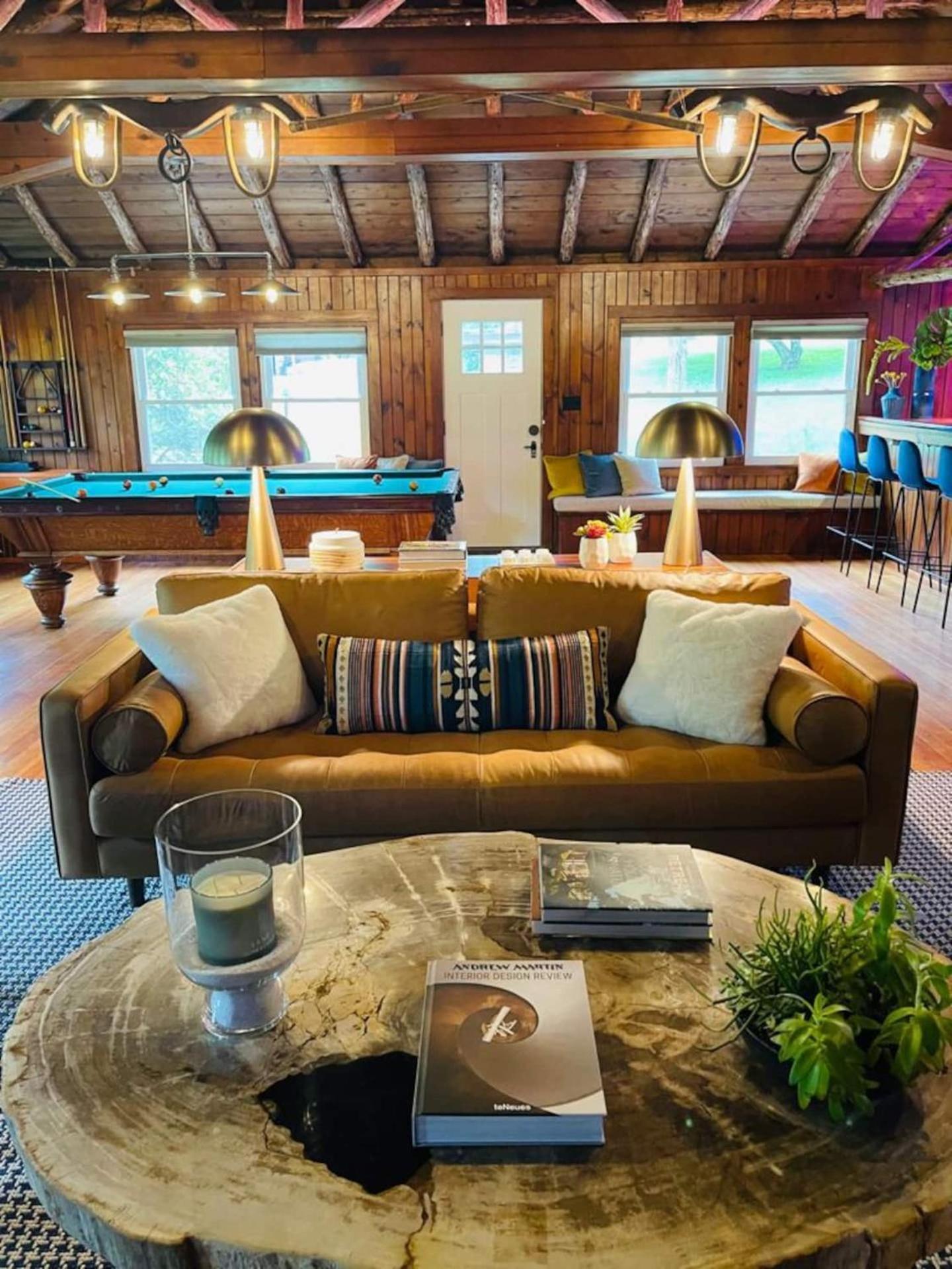 Peaceful Getaway Cottage on grounds of historic mid-century gem view 4