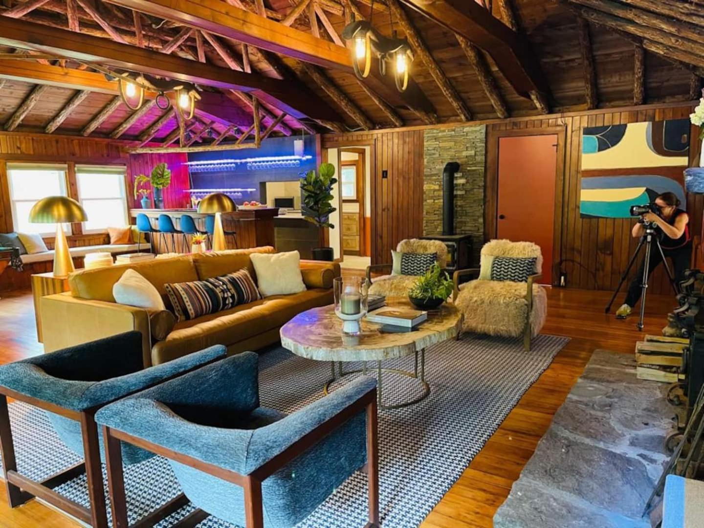 Peaceful Getaway Cottage on grounds of historic mid-century gem view 2