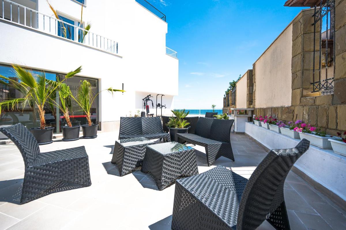 outdoor BBQ area