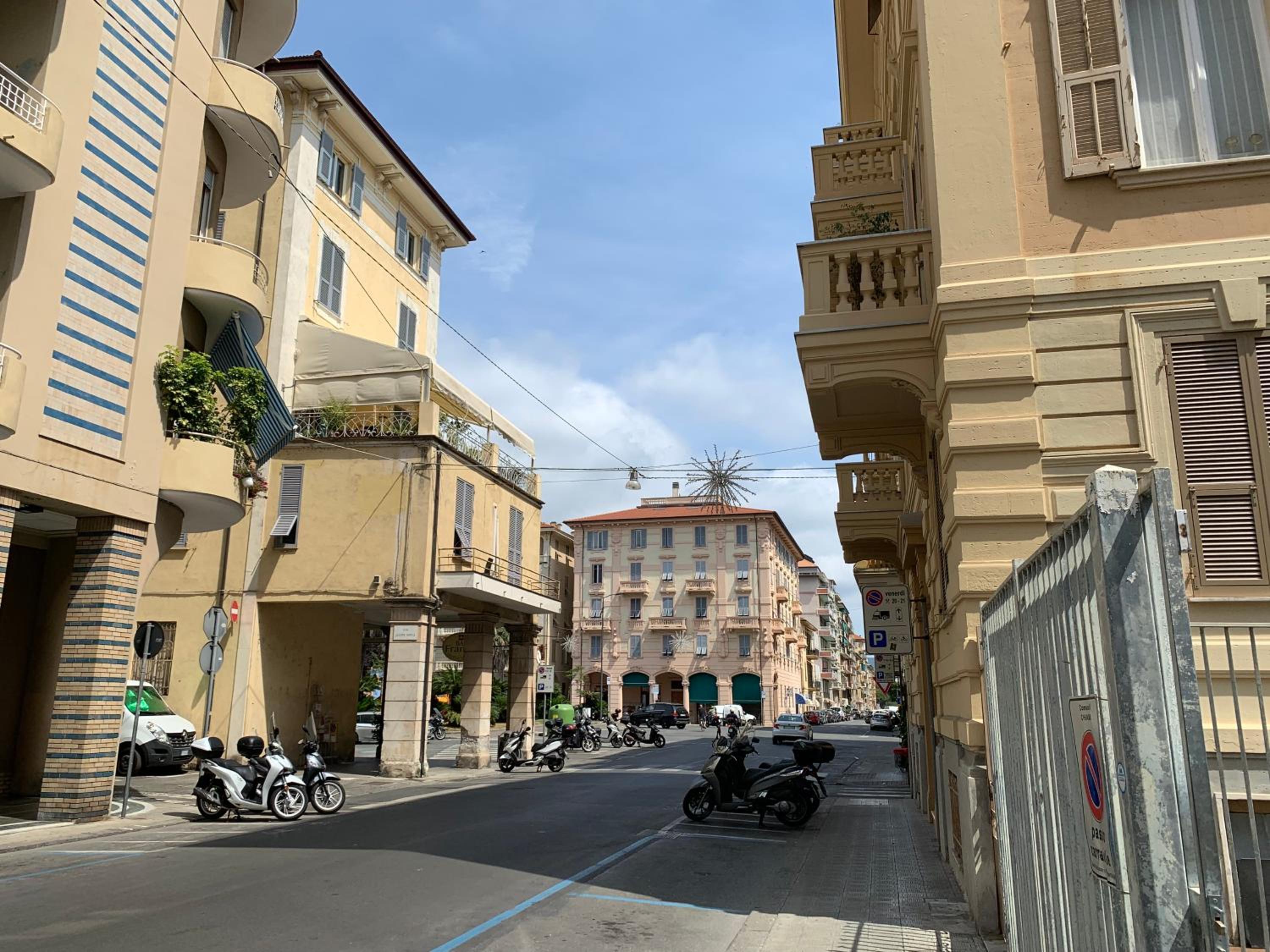House Acciuga innamorata by holiday world view 3