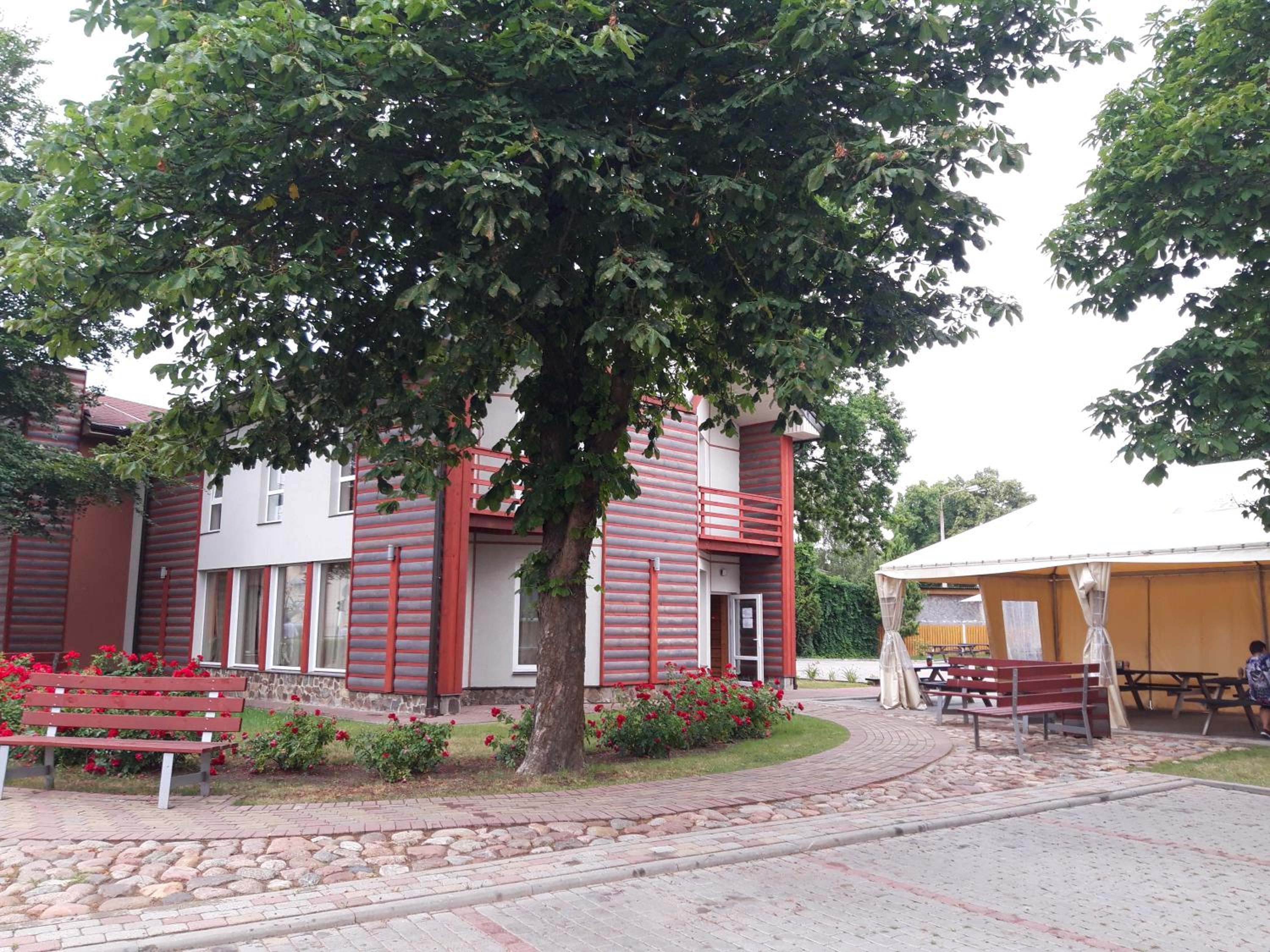 Viesu nams KARPATI