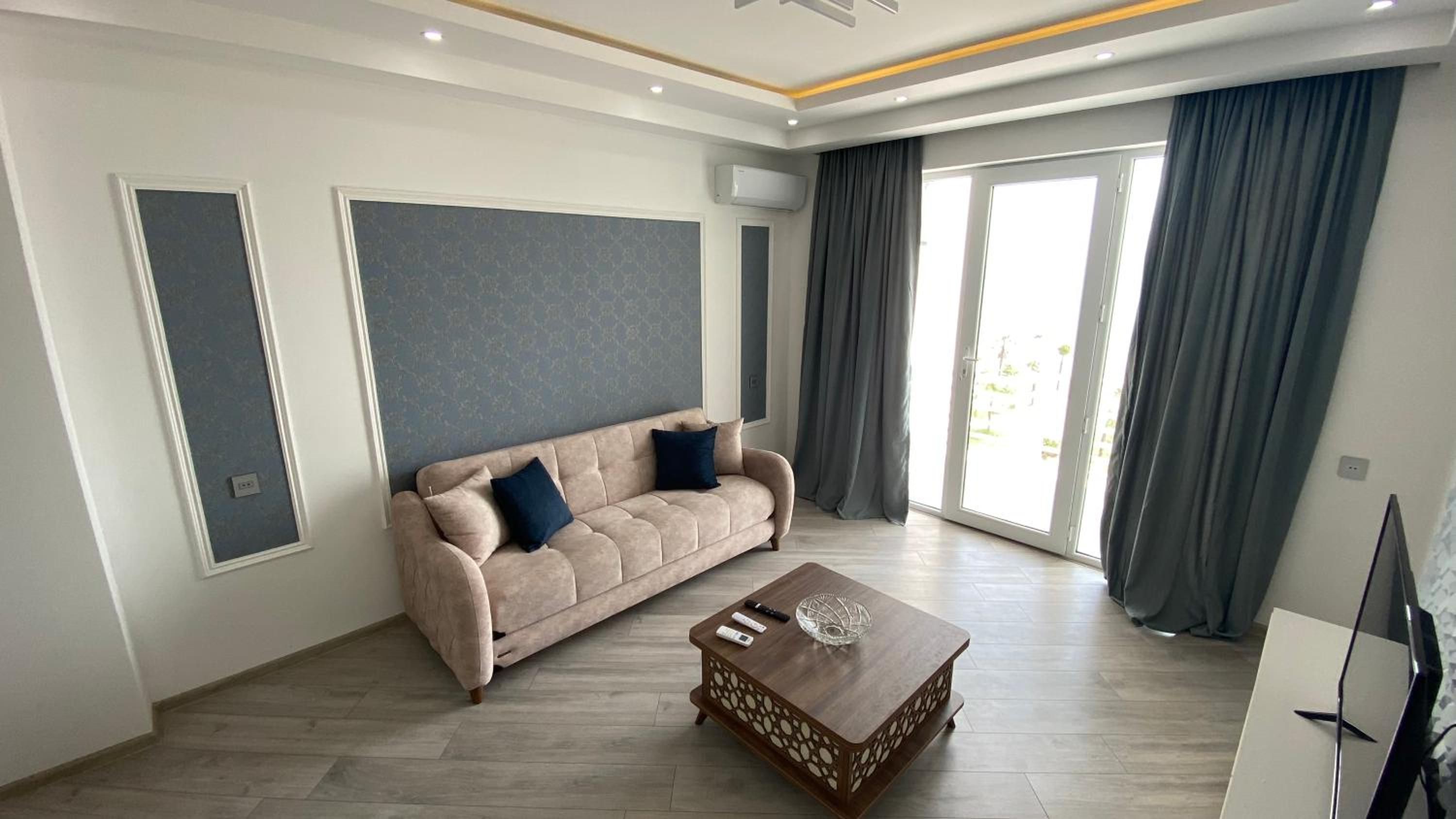 Astara Room