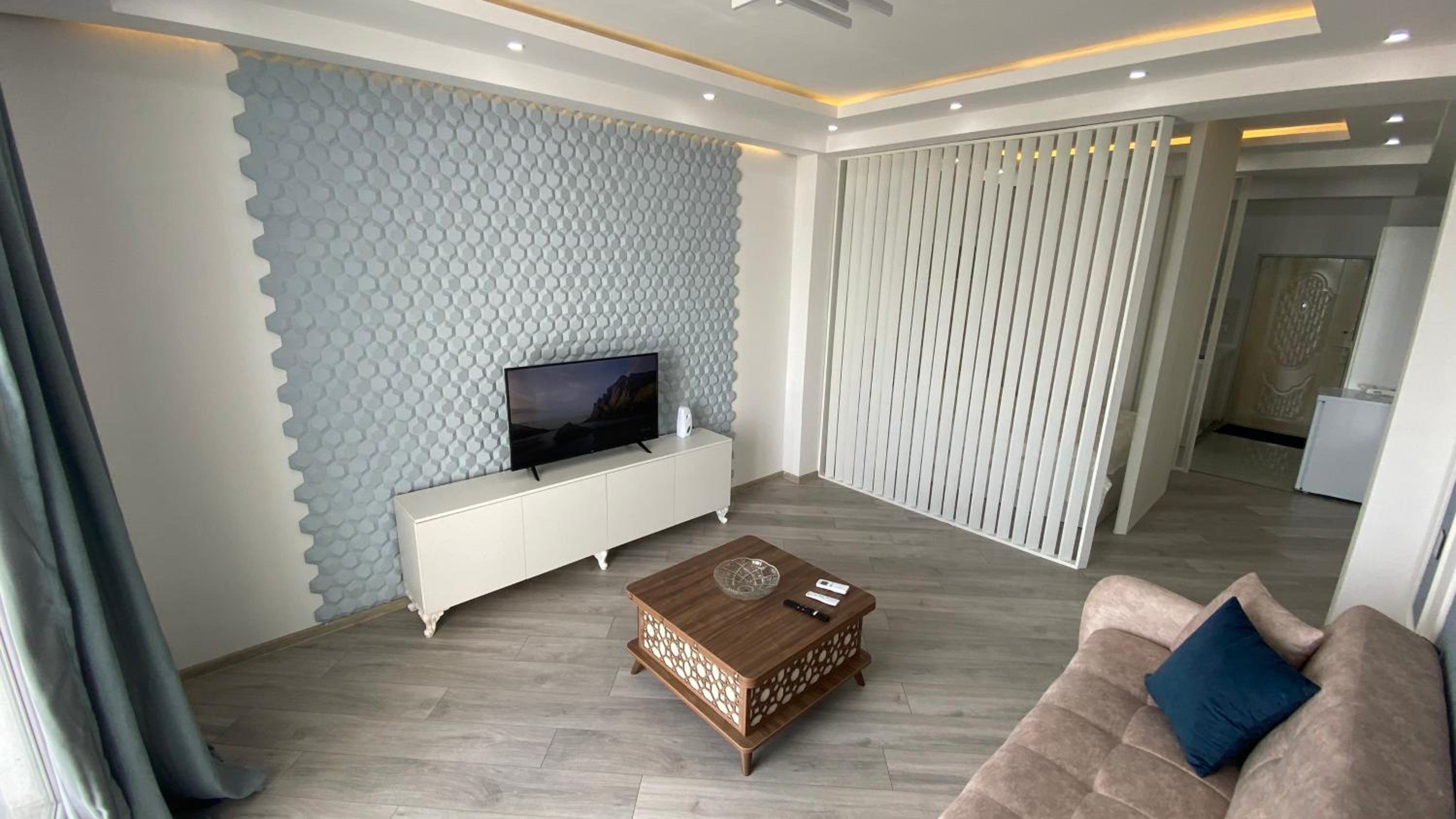 Astara Room