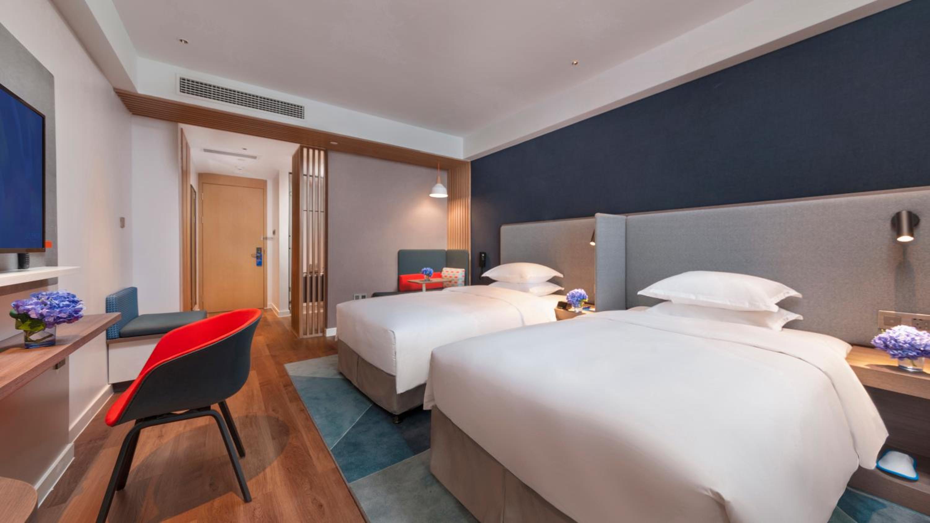 Holiday Inn Express Qiliping by IHG