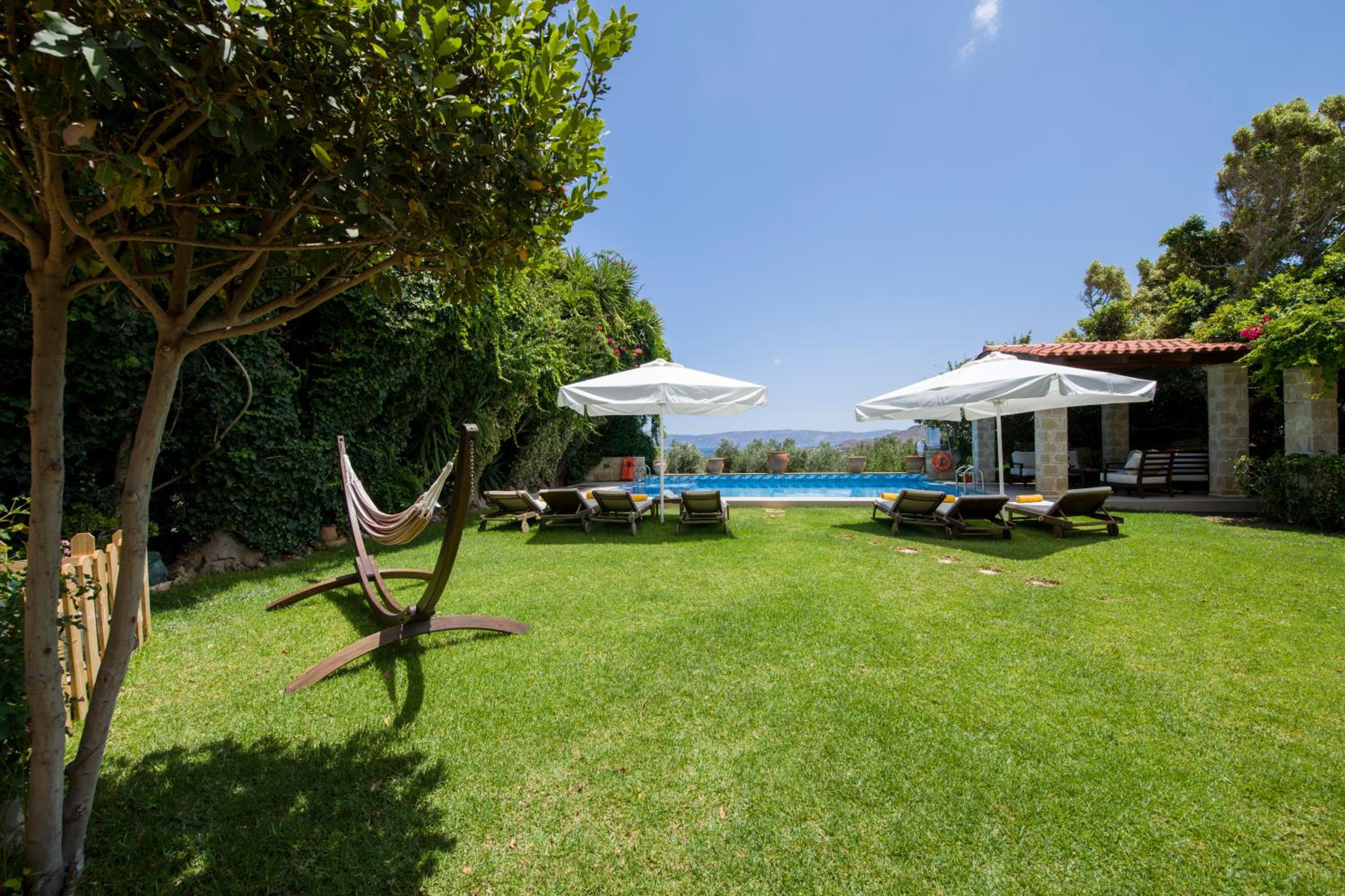 Villa Arhontariki