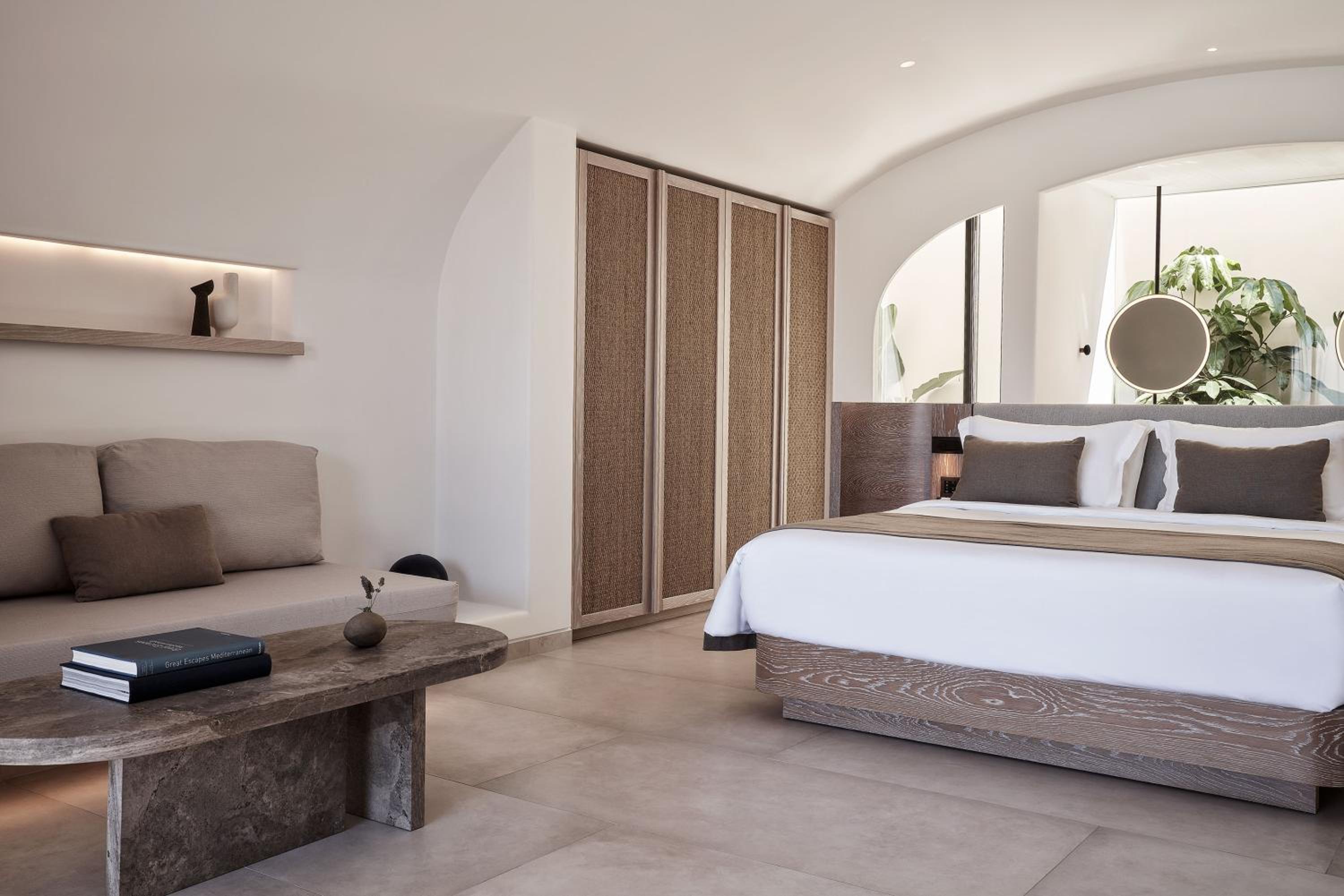 Oia Vacations - Canaves Epitome - Small Luxury Hotels of the World - Property Image 11