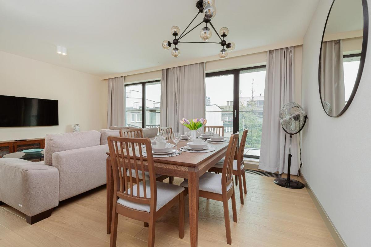 Moderna Central Apartment Gdynia by Renters view 5