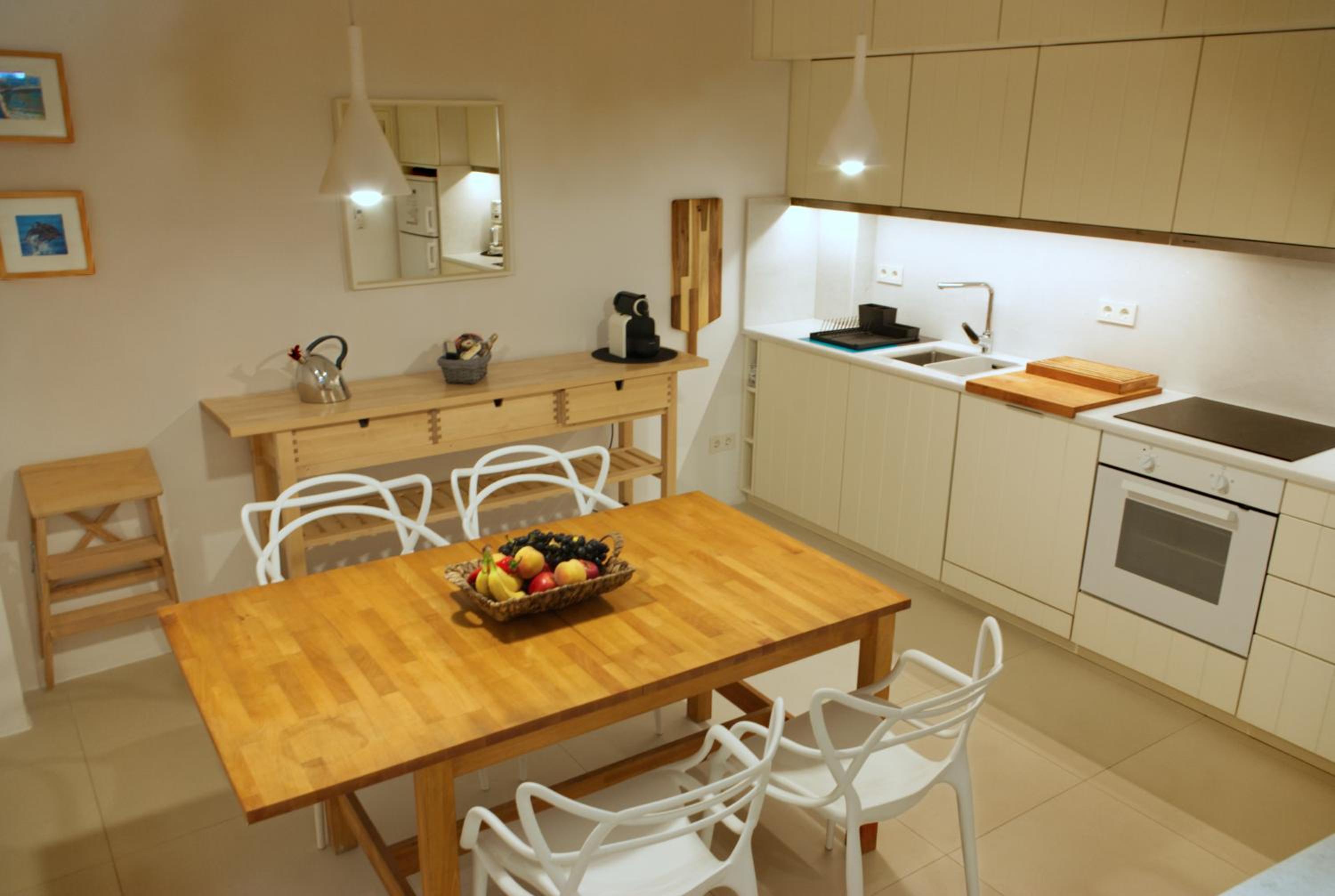 White cycladic town house with sea vew photo 5