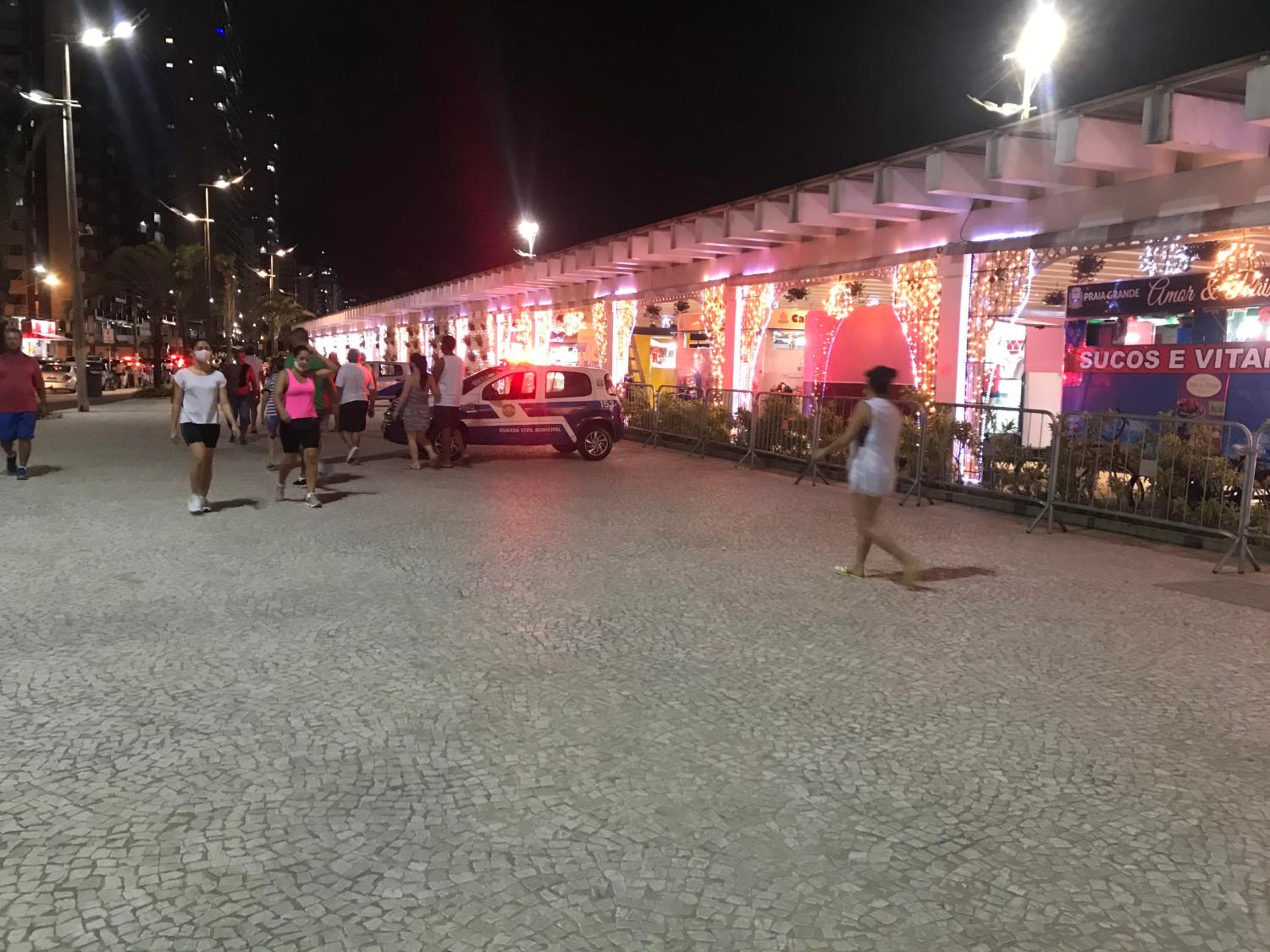 Apartamento na Praia Grande Vila Tupi