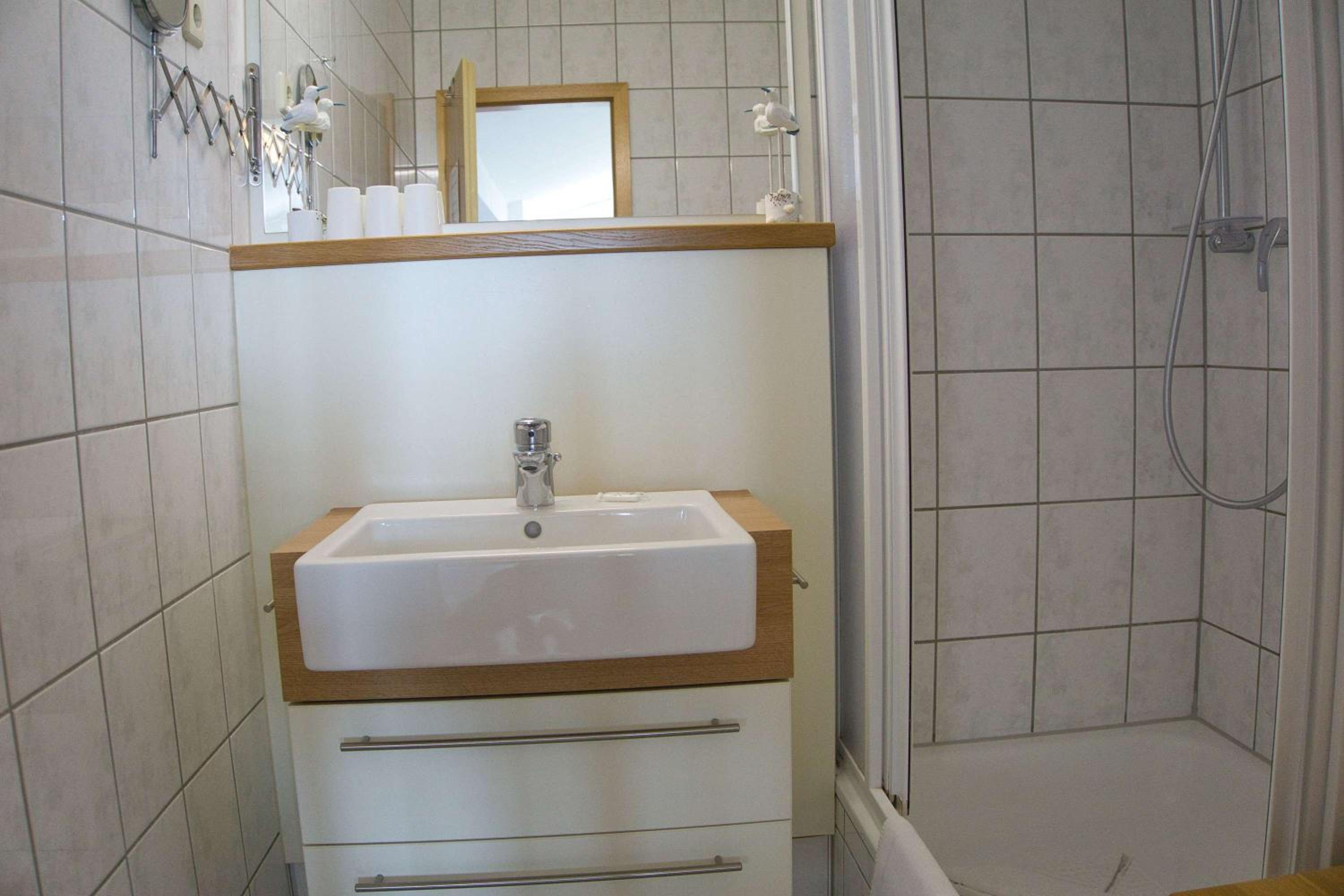 Haus Blick zur See Ferienwohnung 11 mit Sauna- und Schwimmbadnutzung im AHOI Sellin