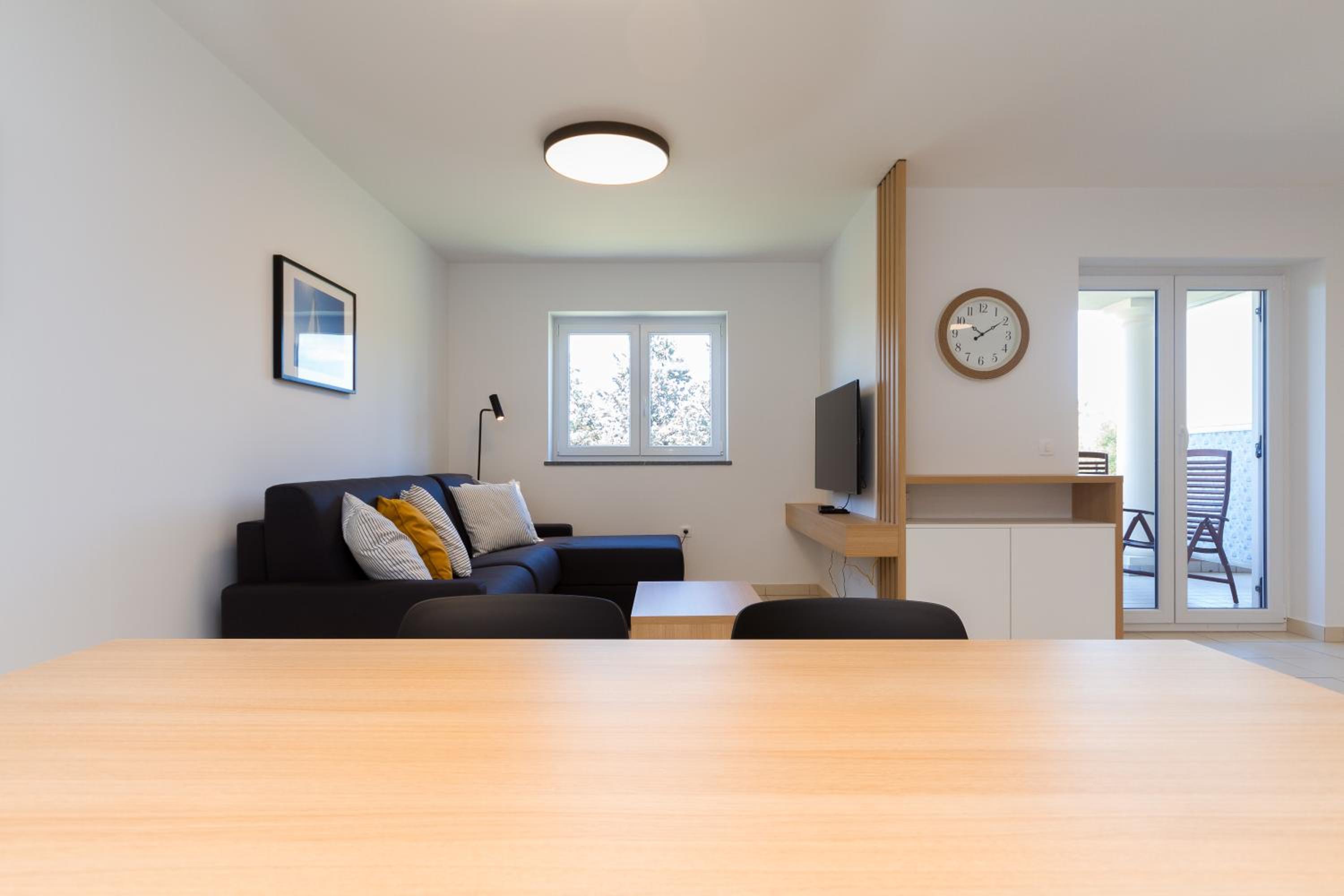 Premium Sea Side Marina Apartment by Locap Group