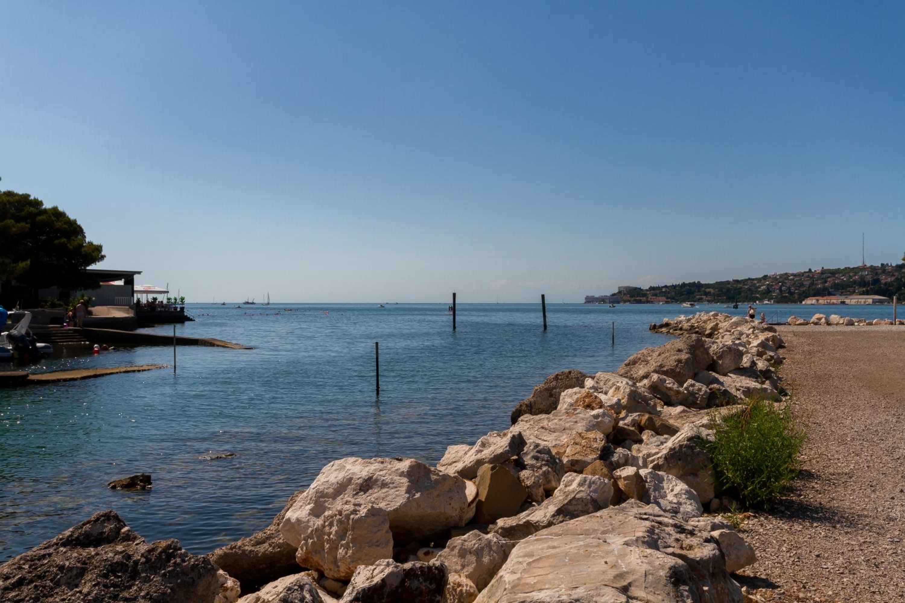 Premium Sea Side Marina Apartment by Locap Group