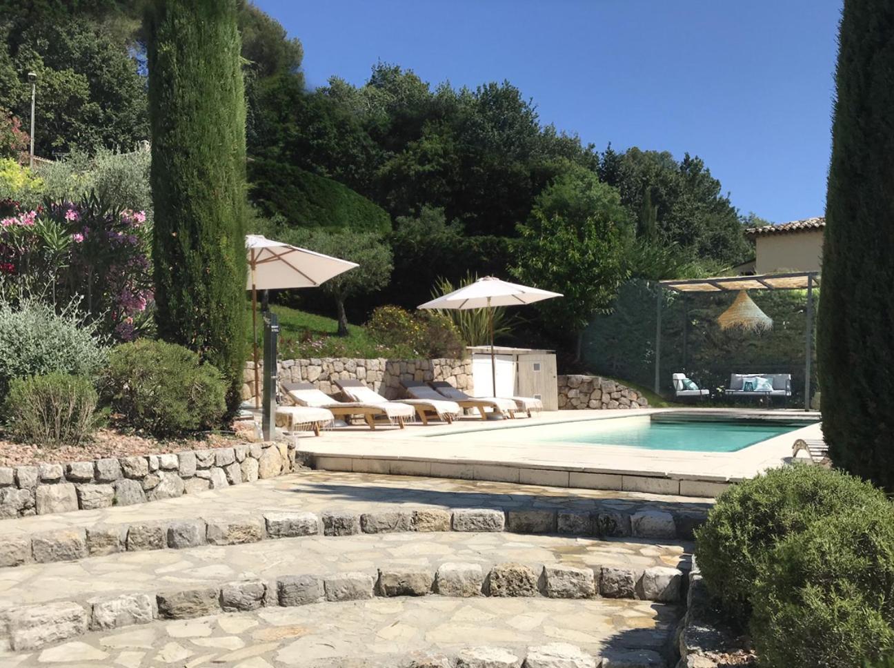 Bastide Nomade - guest house view 2