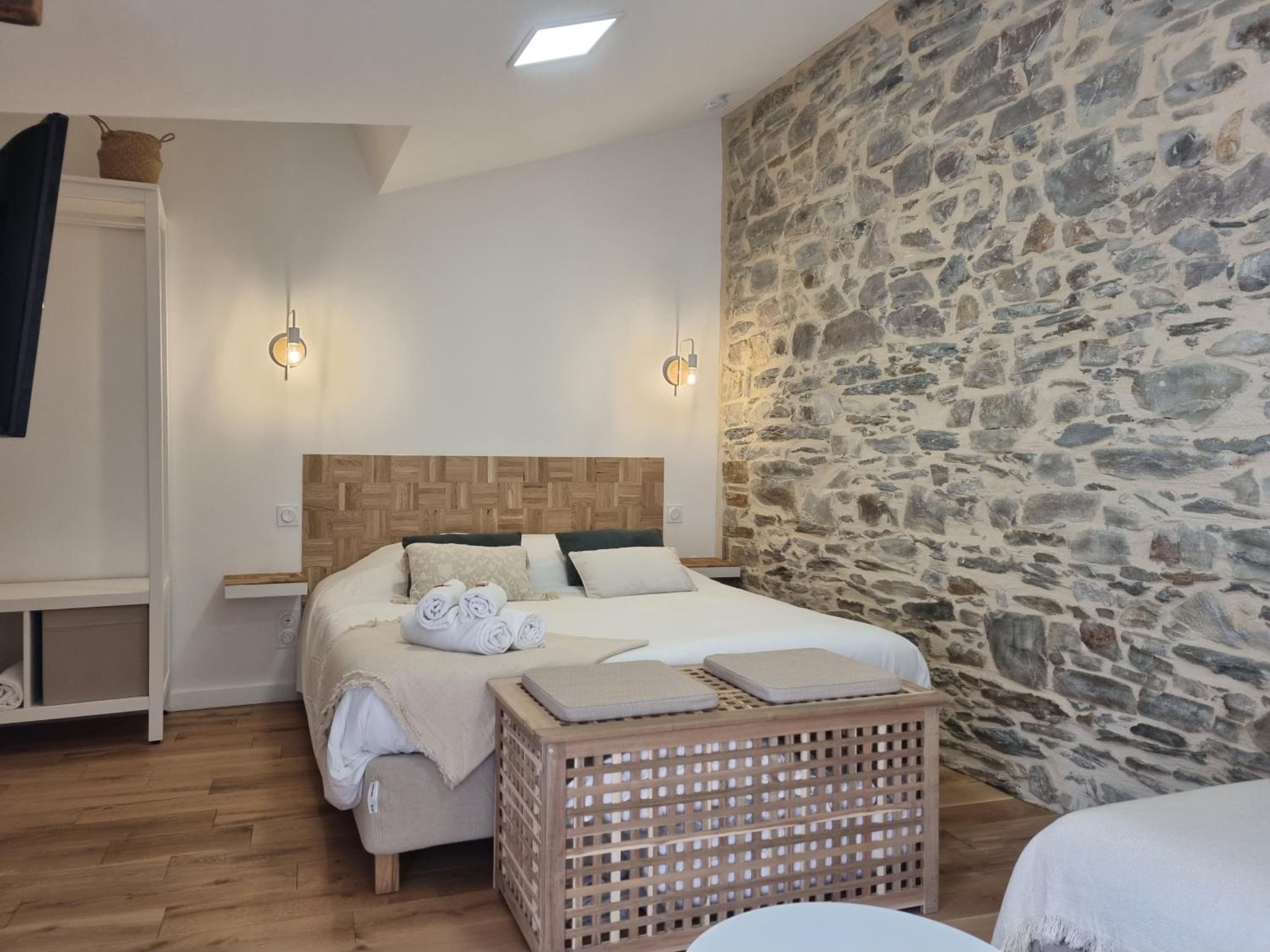DelaLauret Apartment _ Redon Port-Chatelêt
