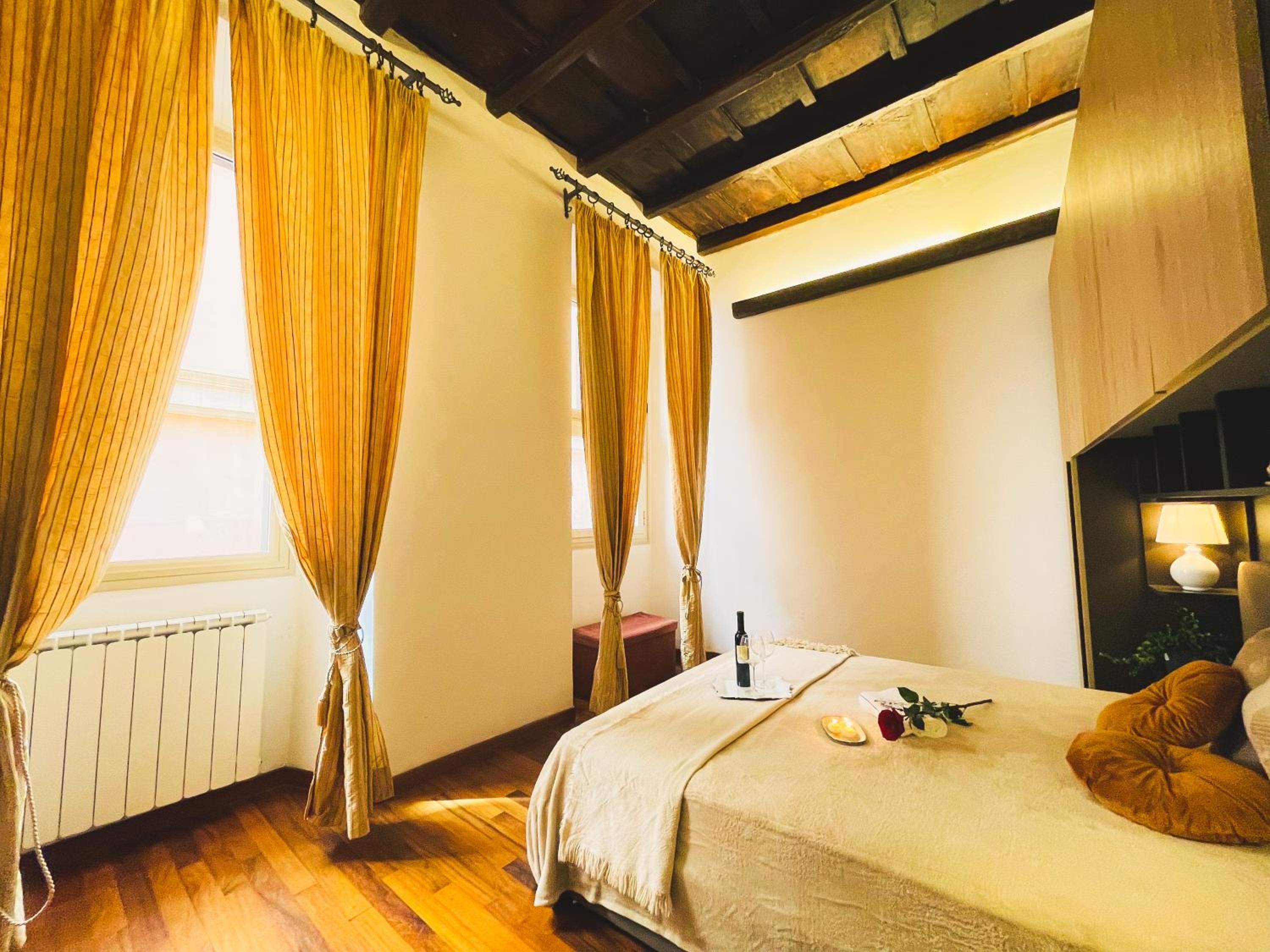 Trevi Fountain Luxury Guest House