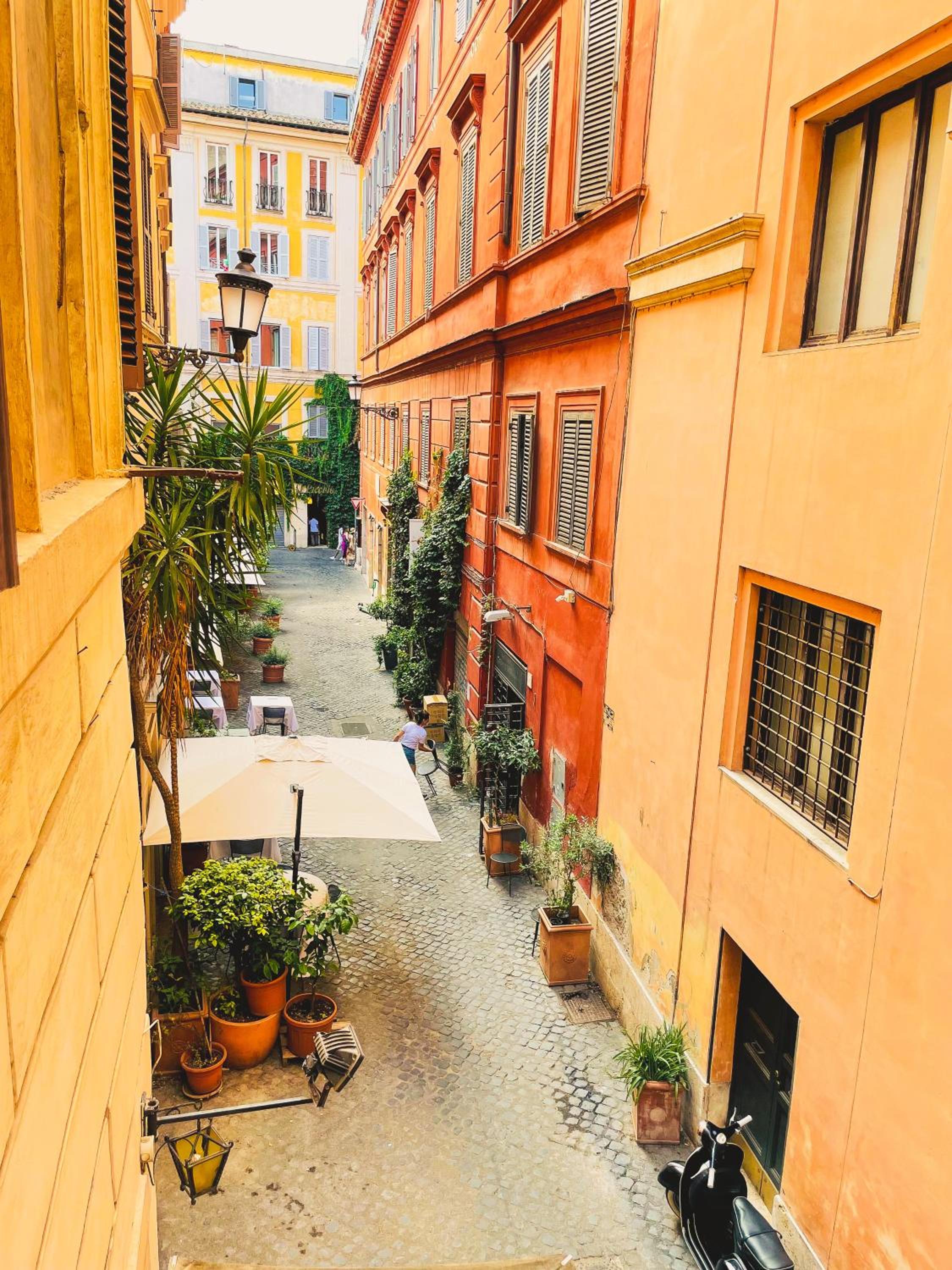 Trevi Fountain Luxury Guest House