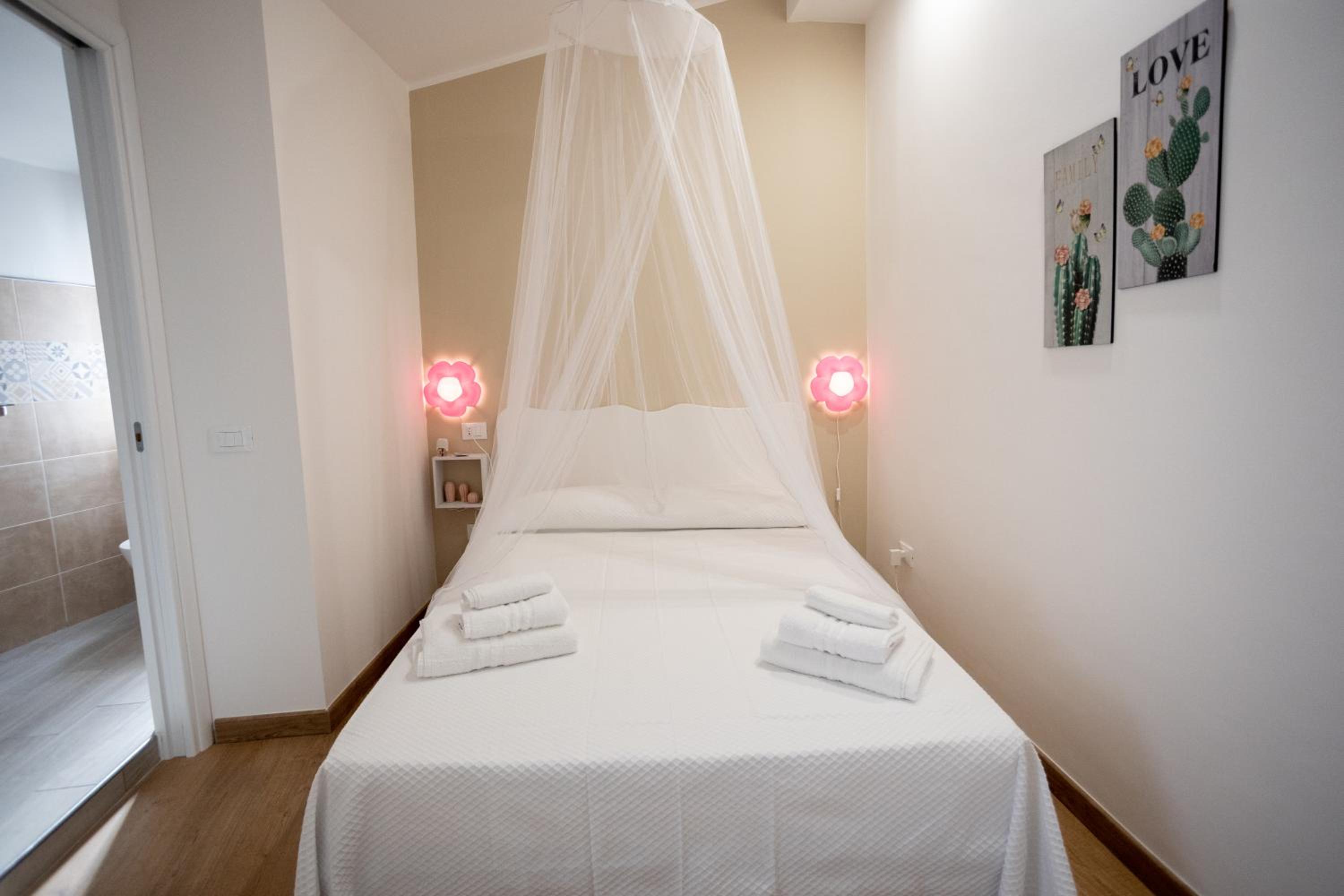 EXCLUSIVE ROOMS en Scalea