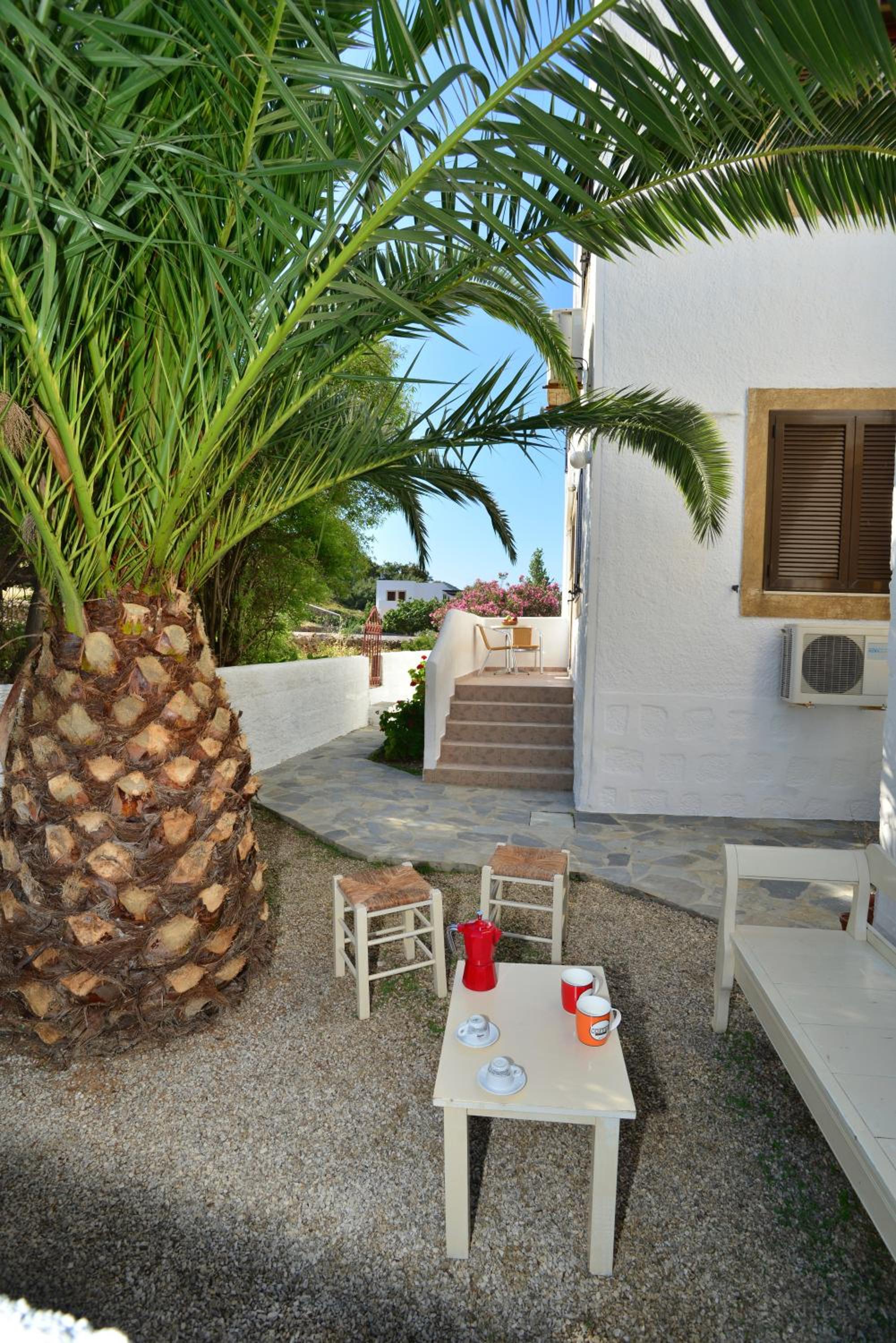 outdoor BBQ area