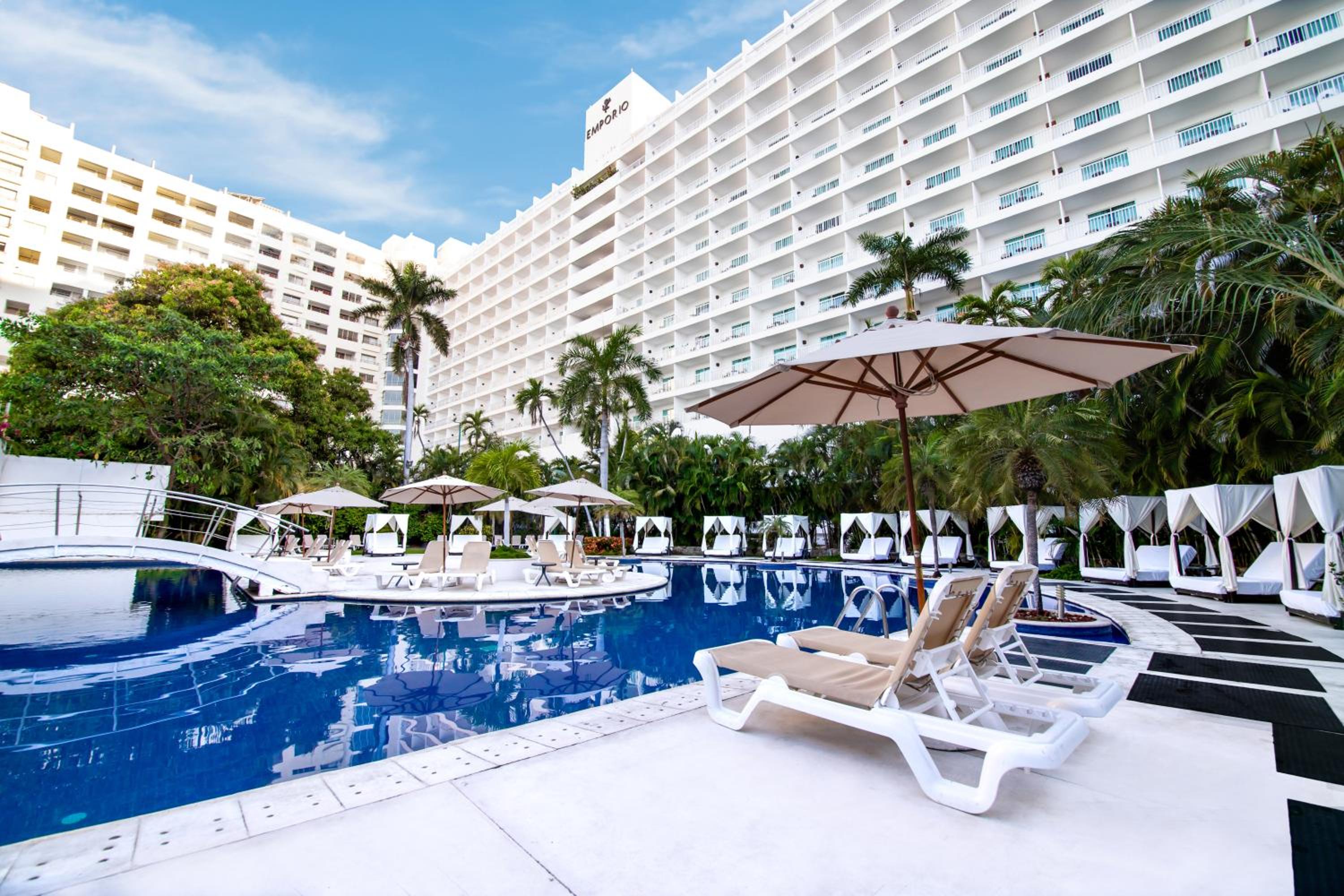 Acapulco Vacations - Emporio Acapulco - Property Image 1