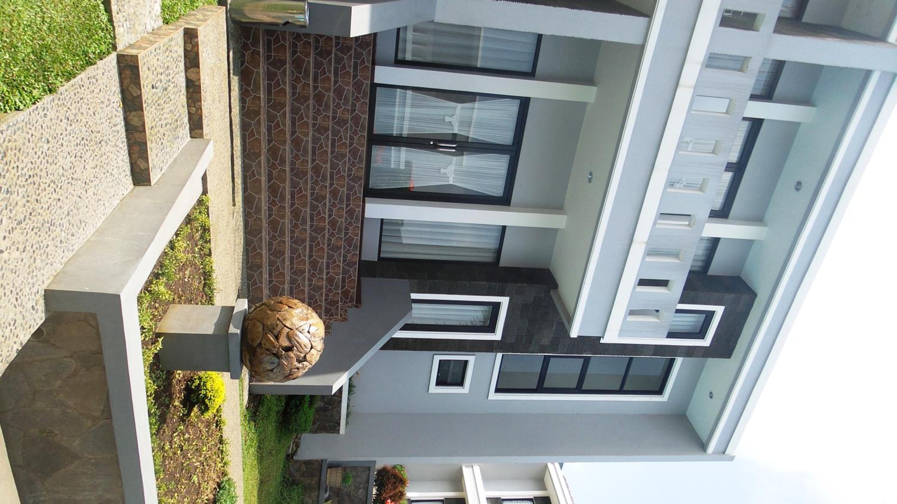 Osmond Villa Resort