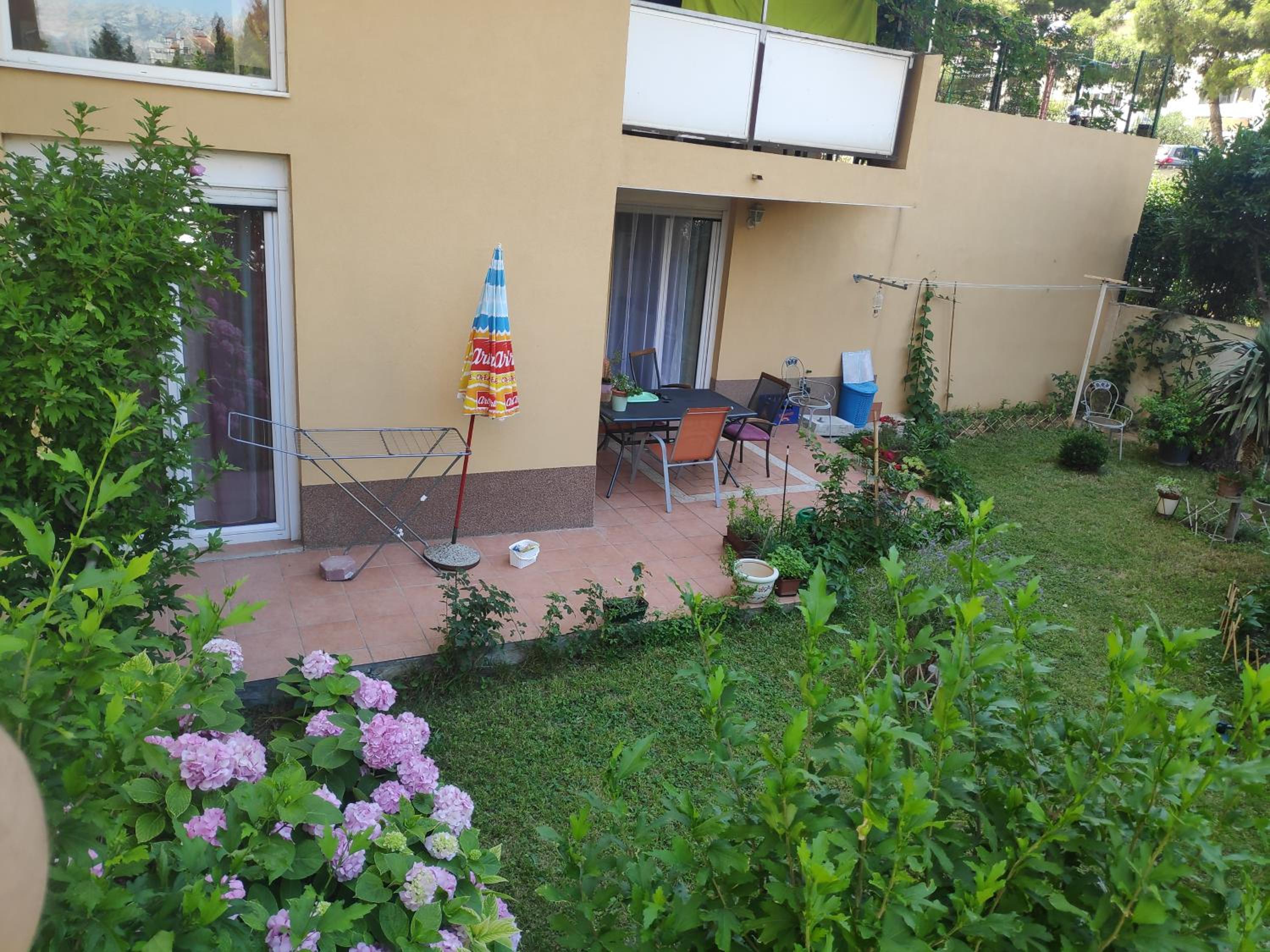 Spacious apartment with big garden near beach photo 5