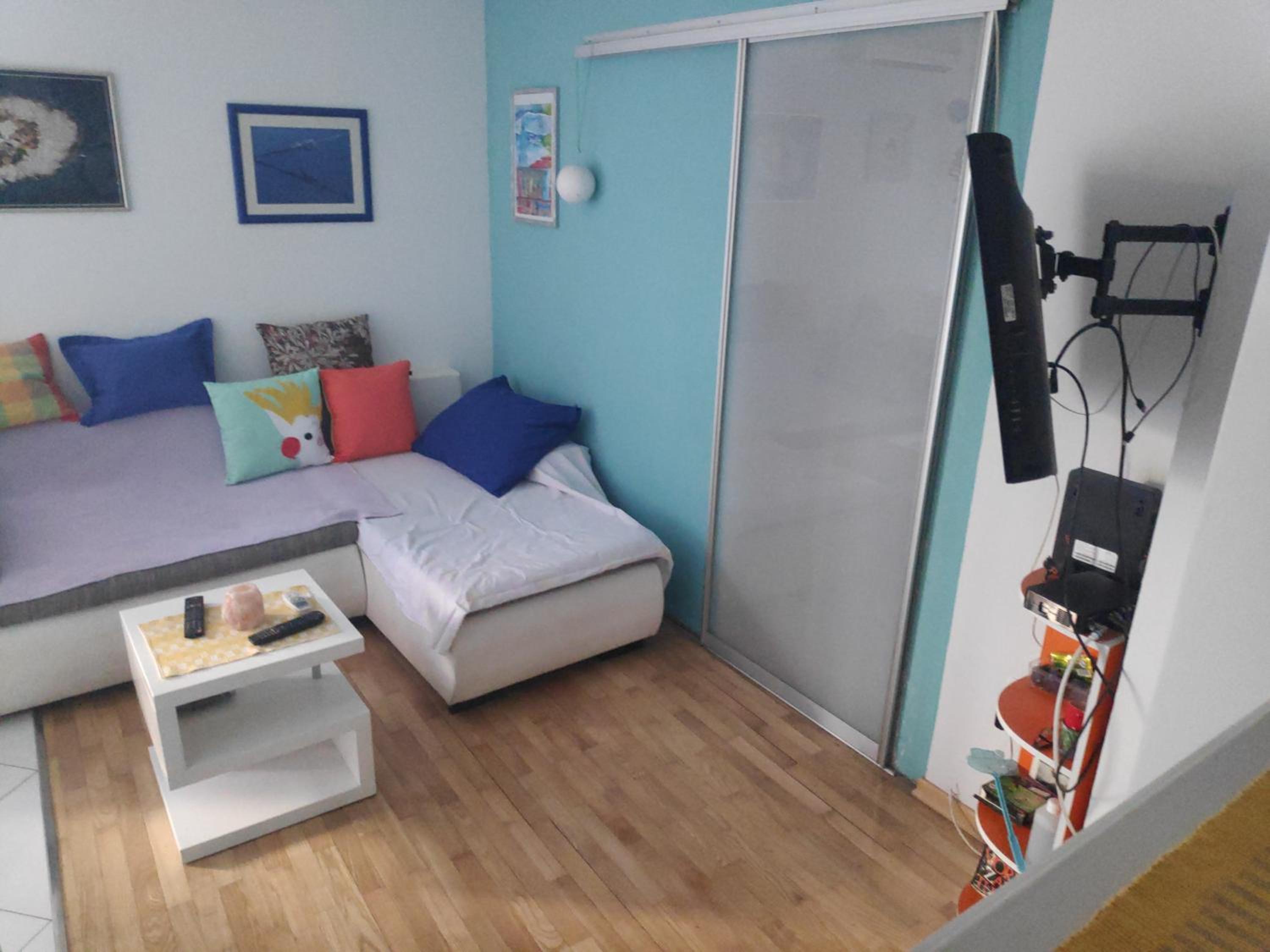 Spacious apartment with big garden near beach photo 4