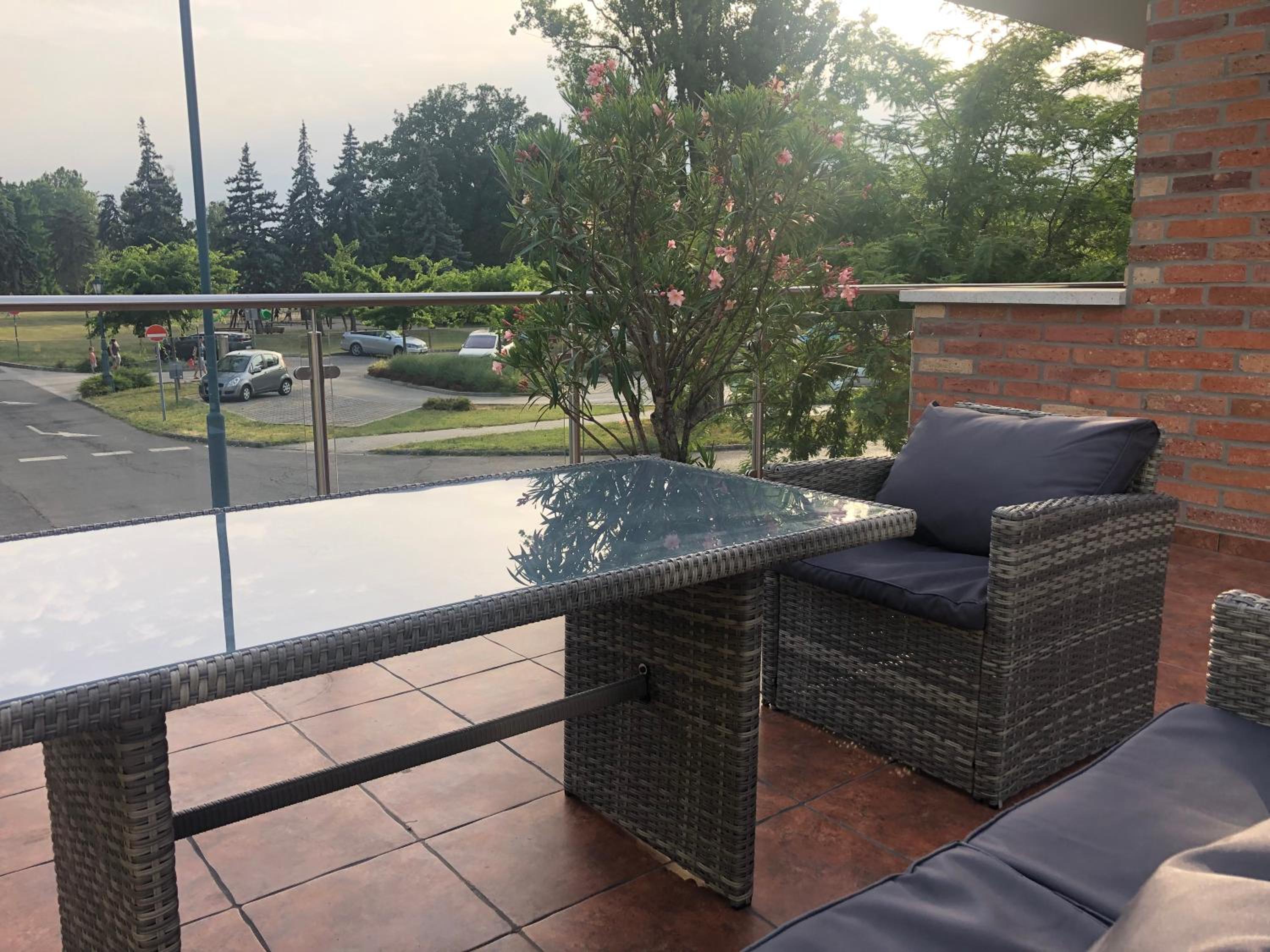 Castellum Apartmanház