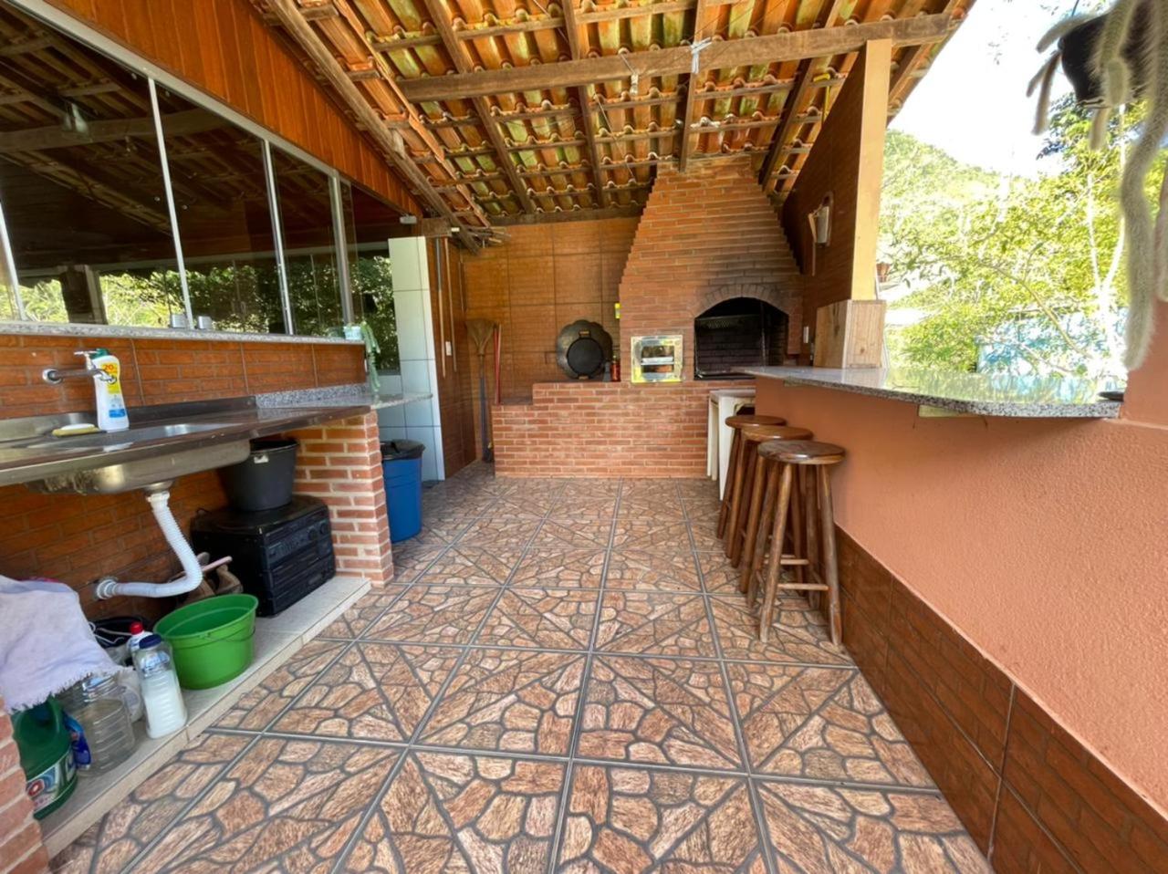 Casa de Campo com piscina e churrasqueira a 10min do Centro Domingos Martins