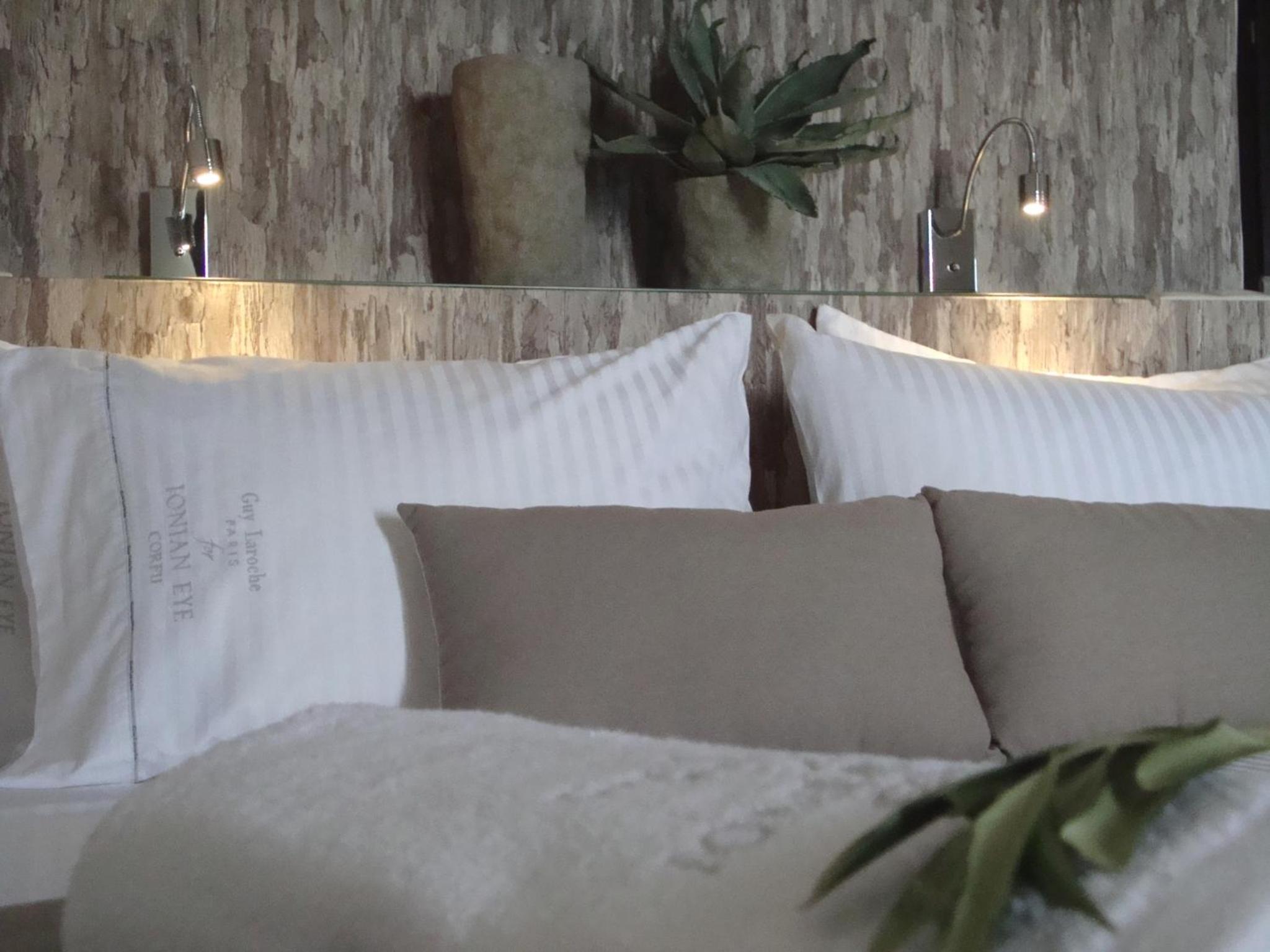 Ionian Eye Design Studios & Spa