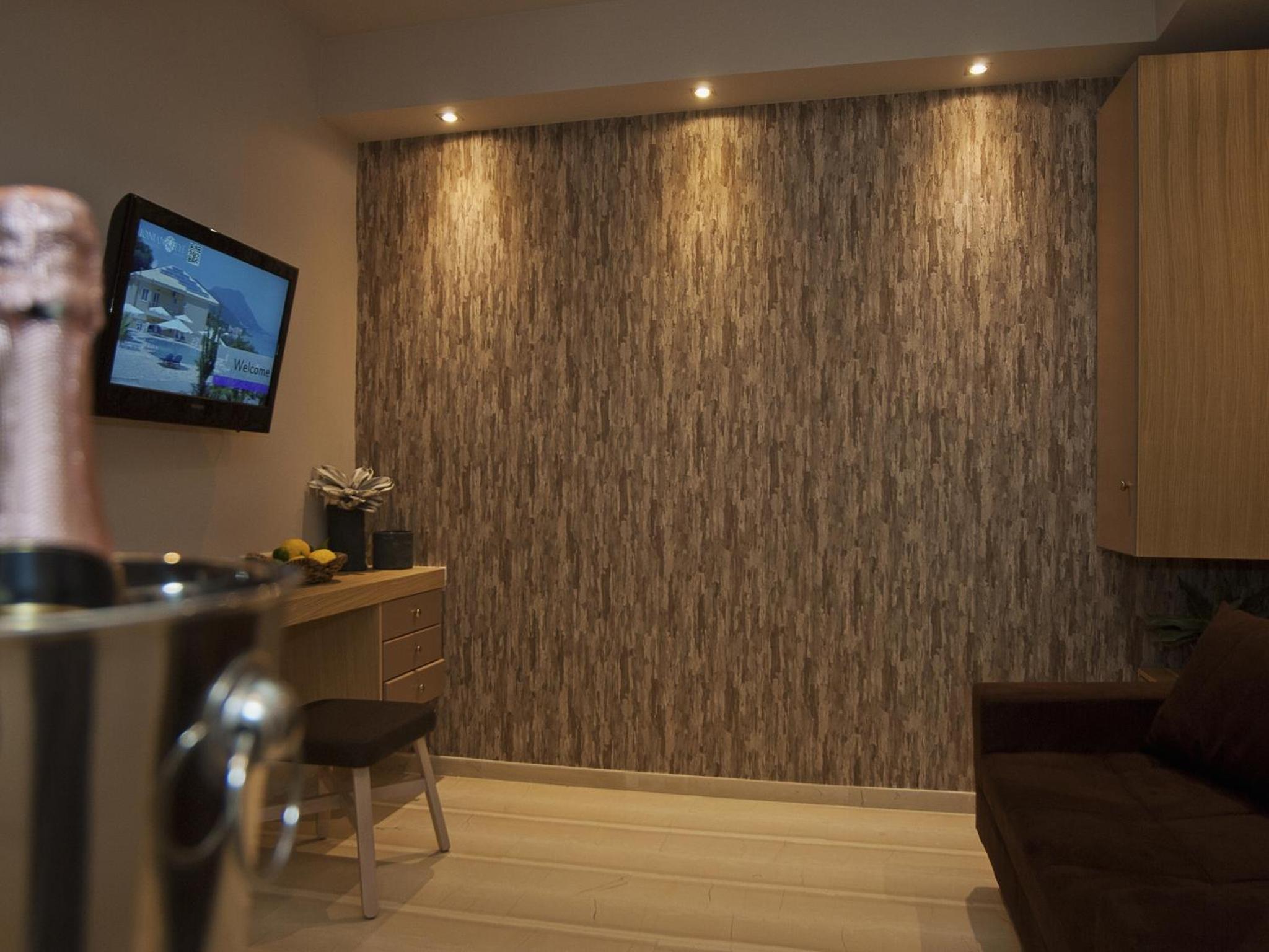 Ionian Eye Design Studios & Spa