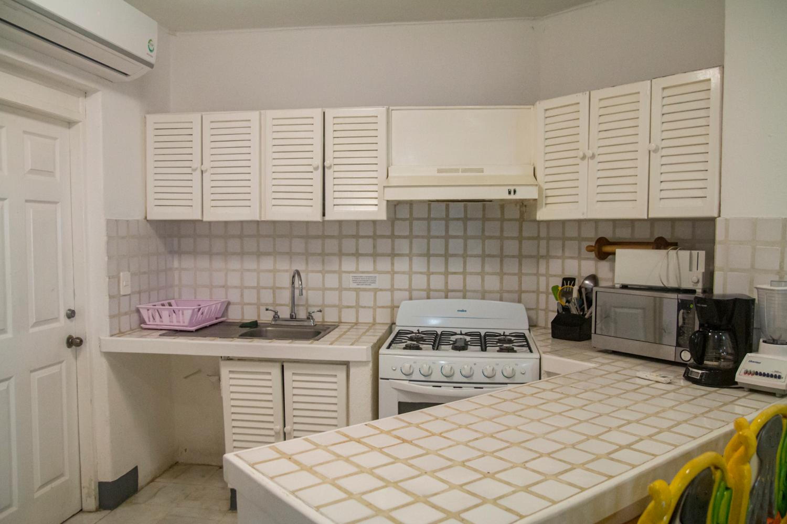 Aca Suites Ixtapa